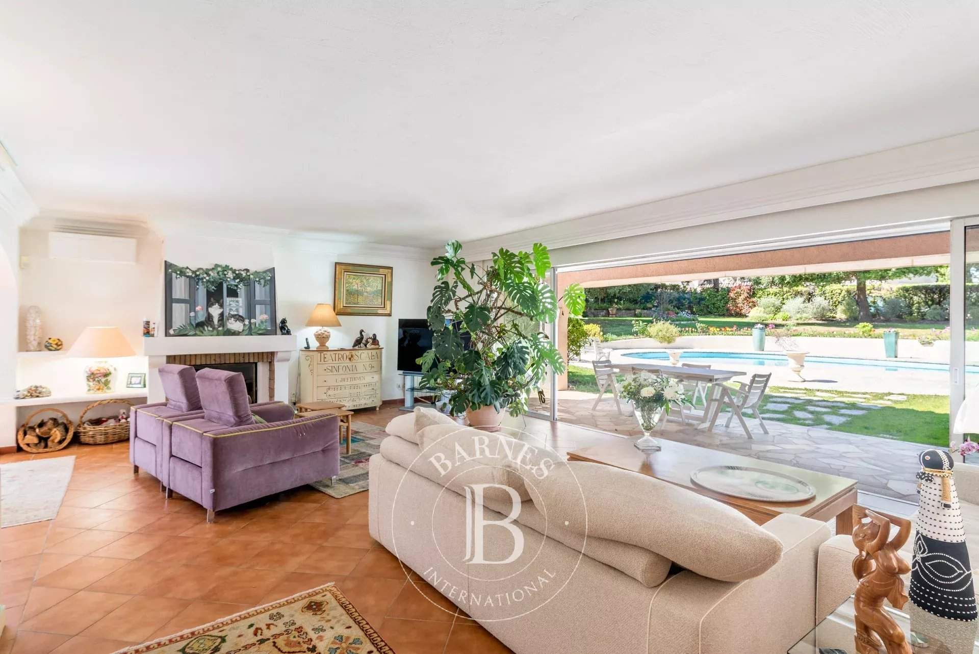 Le Rouret  - Maison 7 Pi&egrave;ces 5 Chambres - picture 6