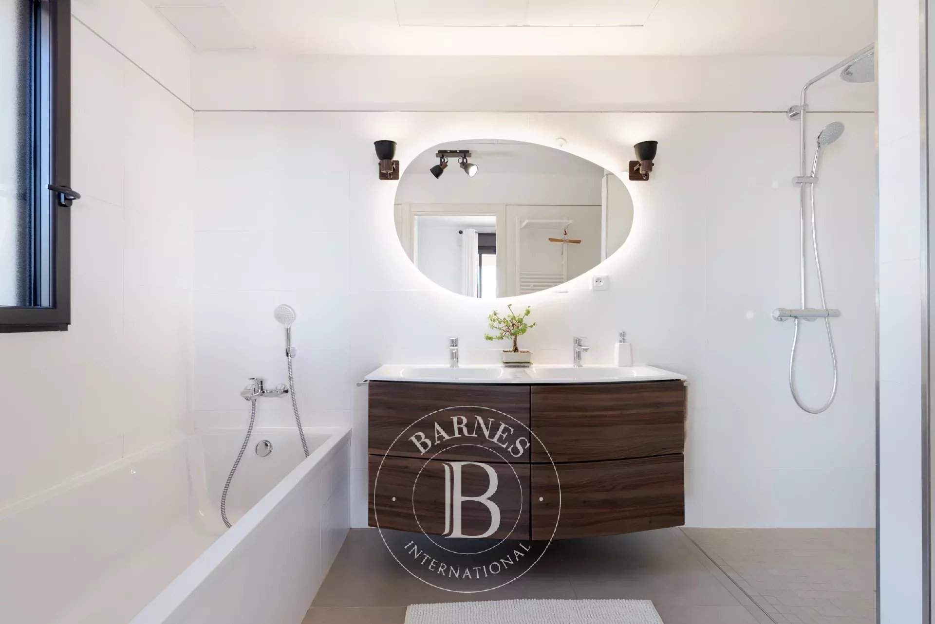 Châteauneuf-Grasse  - Villa 6 Pi&egrave;ces 5 Chambres - picture 13