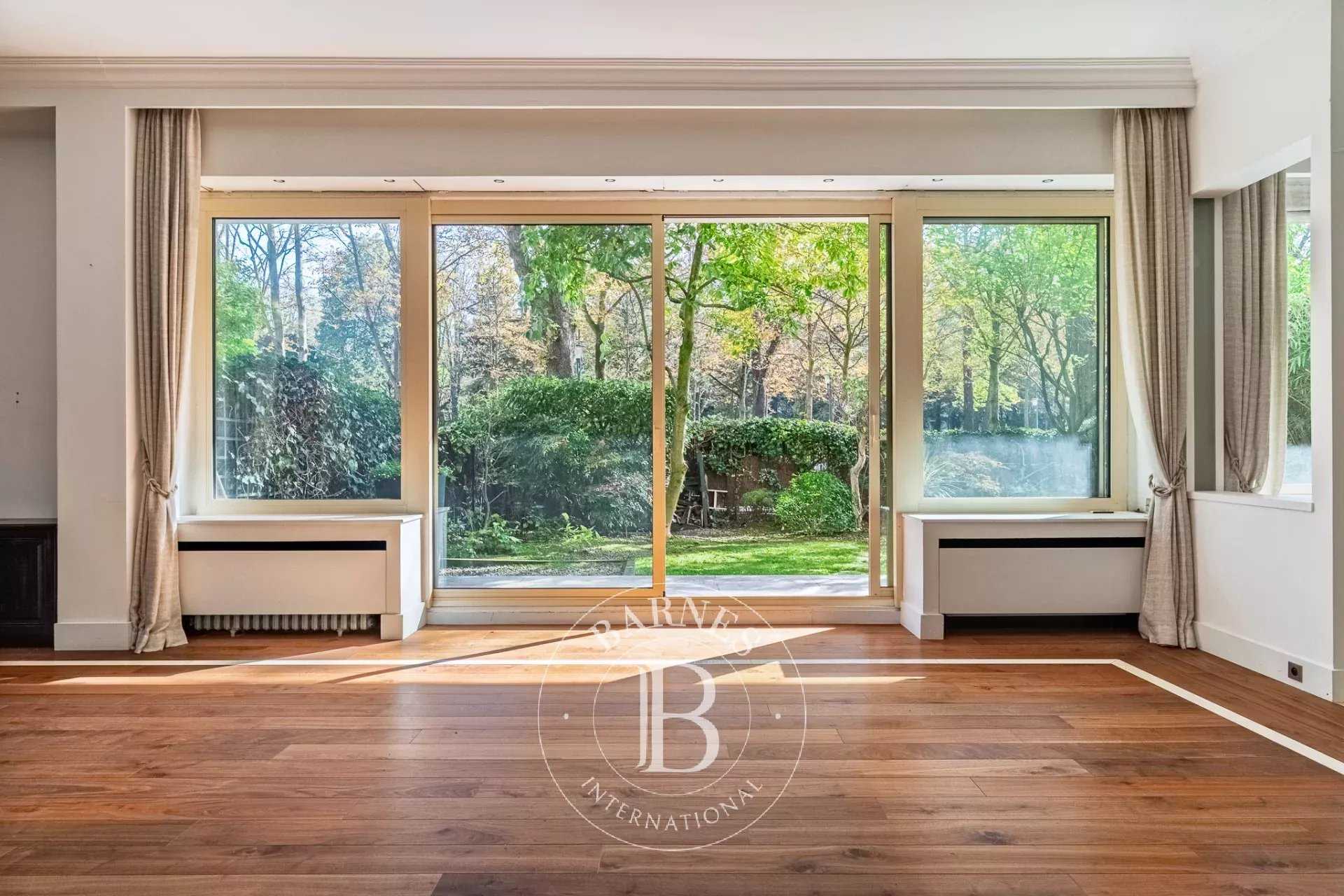 Paris  - Piso 5 Cuartos 4 Habitaciones