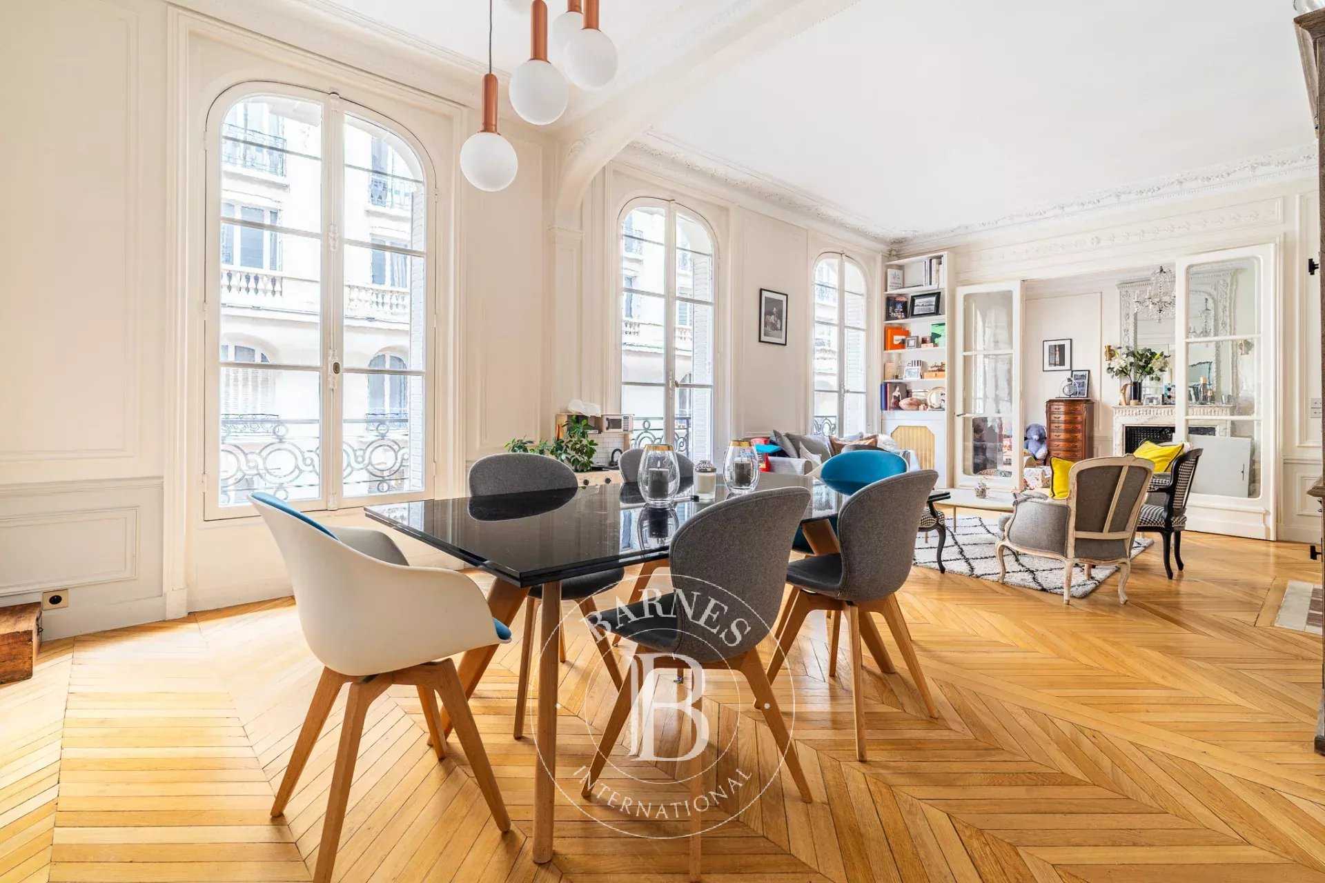 Paris  - Apartment 4 Bedrooms