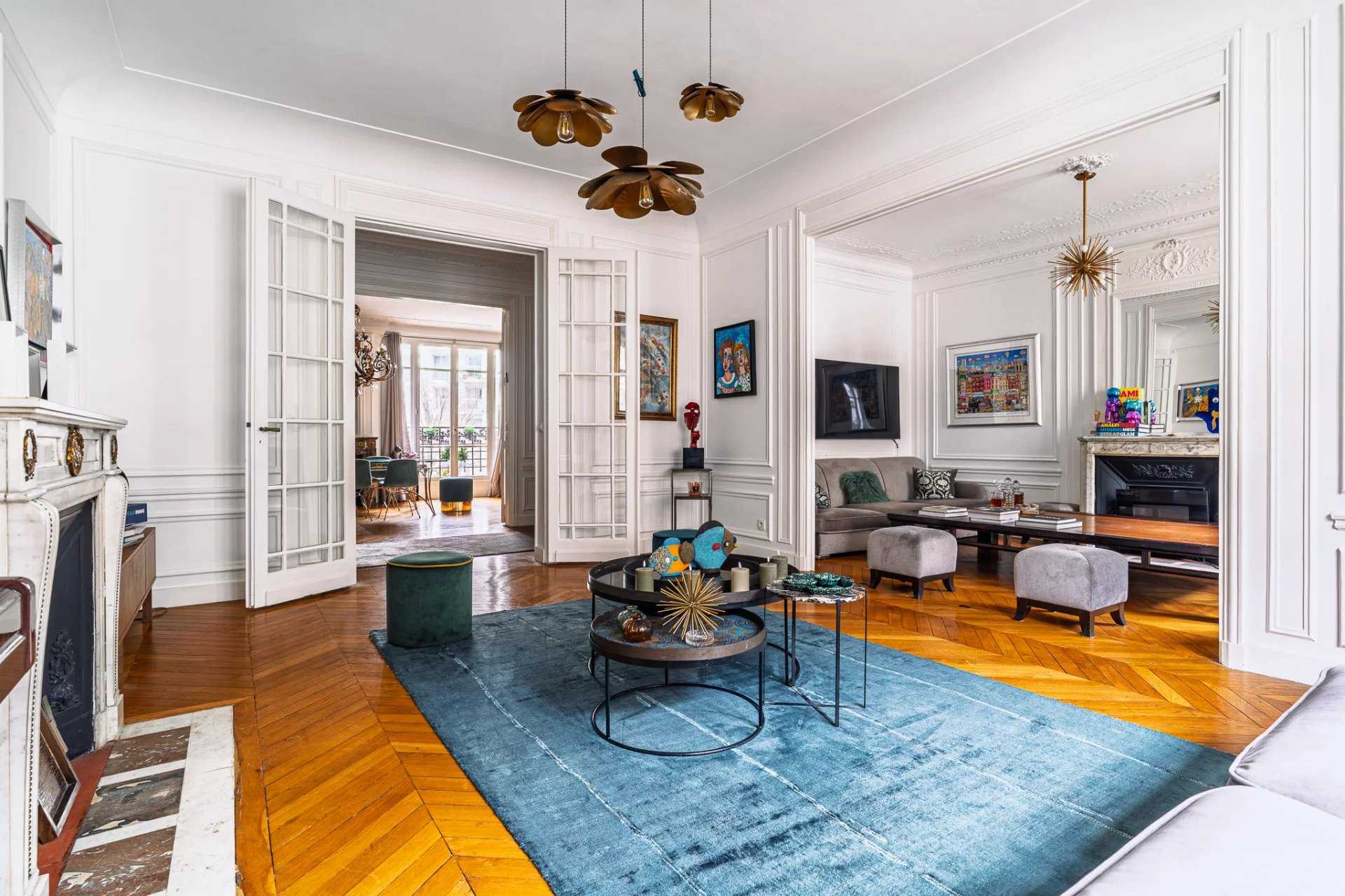 Paris  - Apartment 4 Bedrooms