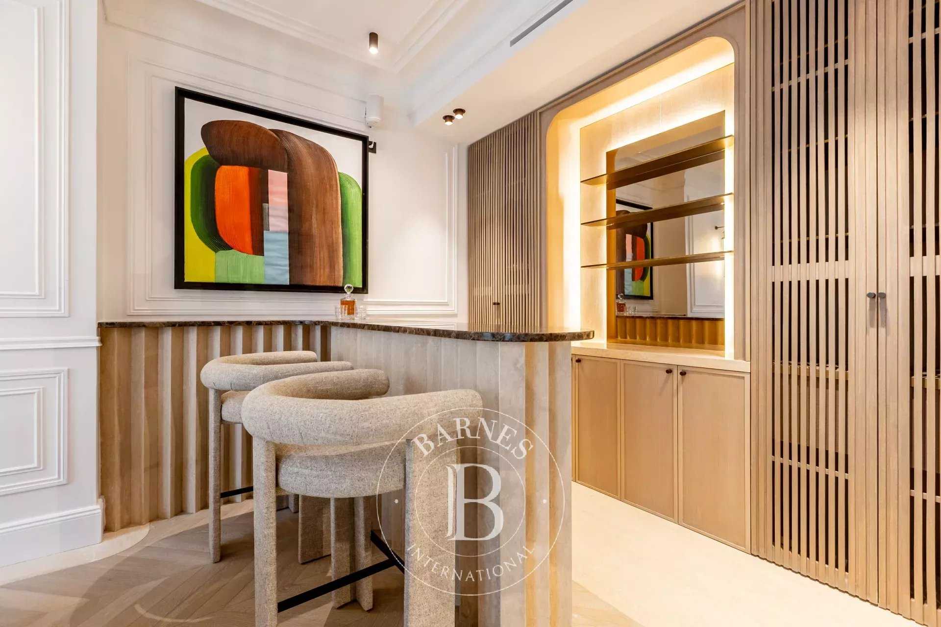 Paris  - Piso 5 Cuartos 3 Habitaciones