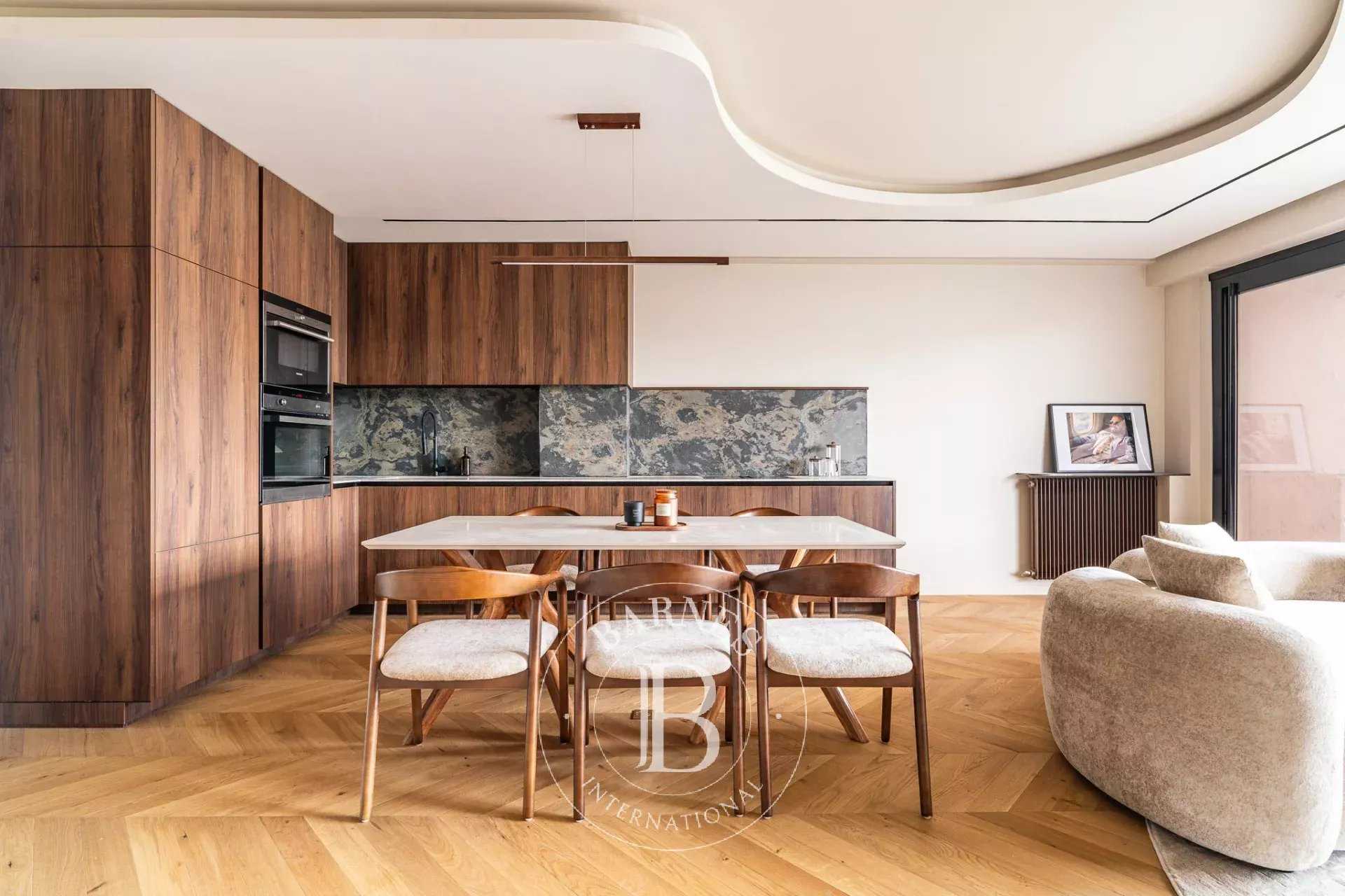 Paris  - Apartment 2 Bedrooms