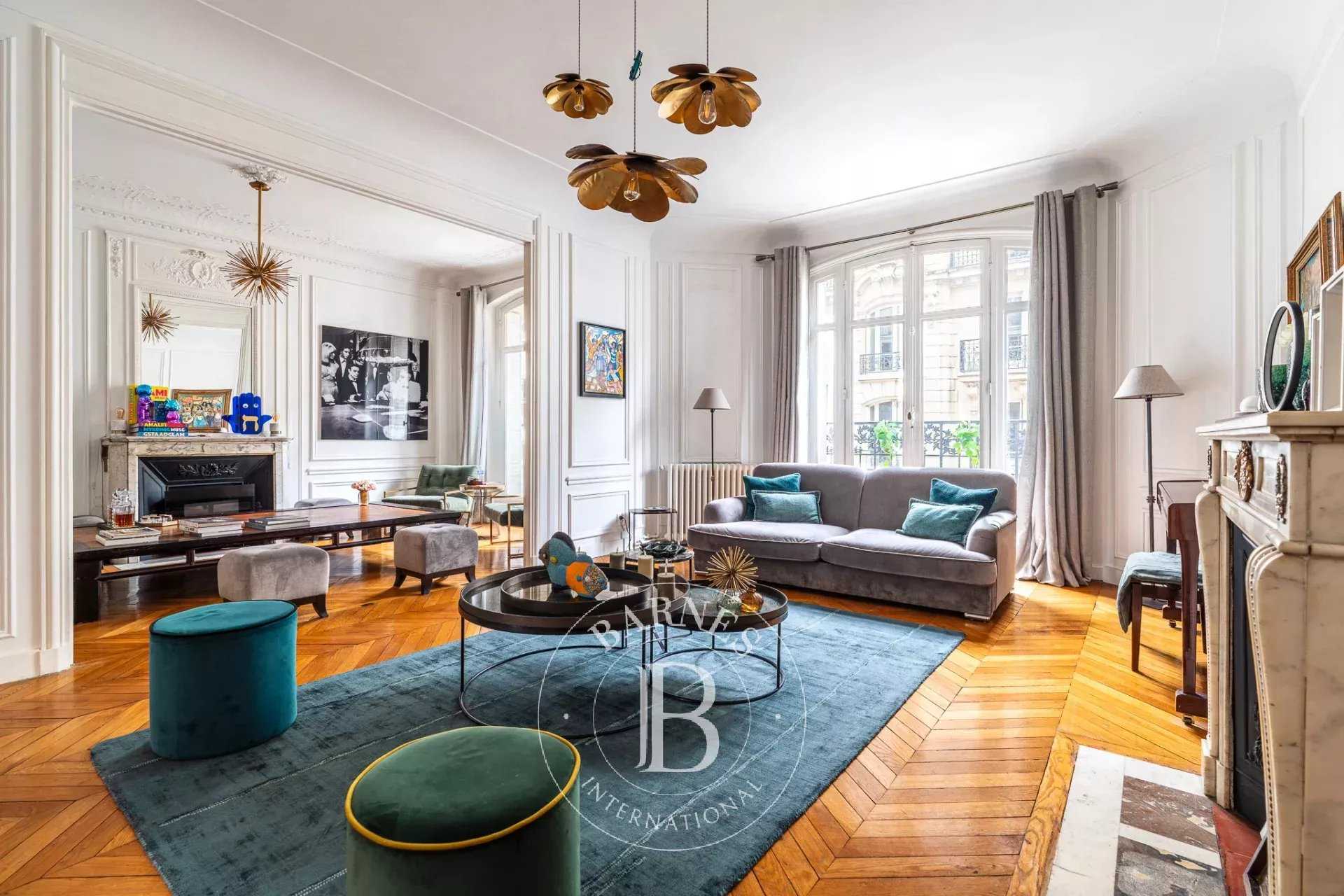 Paris  - Piso 5 Cuartos 4 Habitaciones