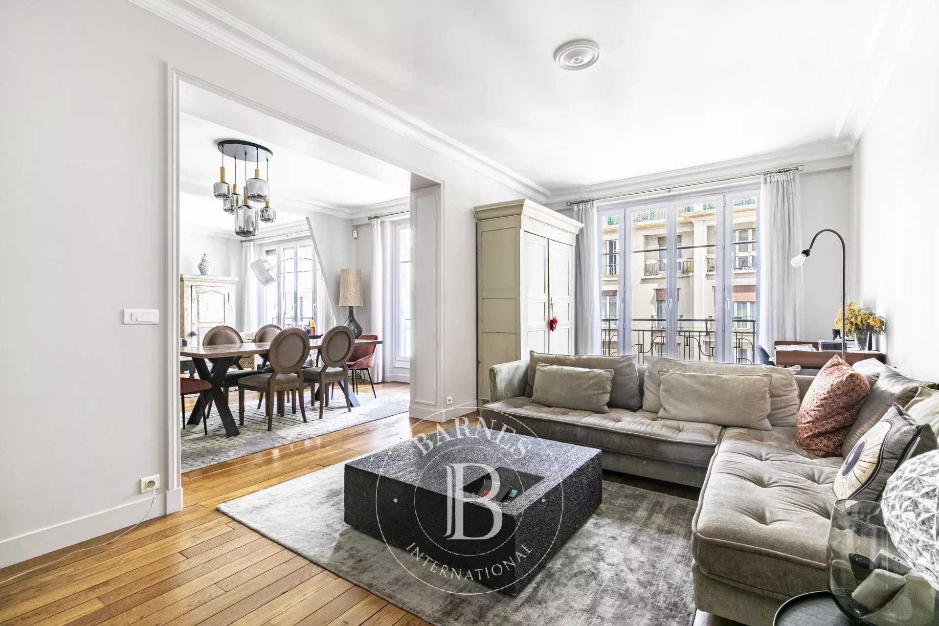 Paris  - Apartment 4 Bedrooms