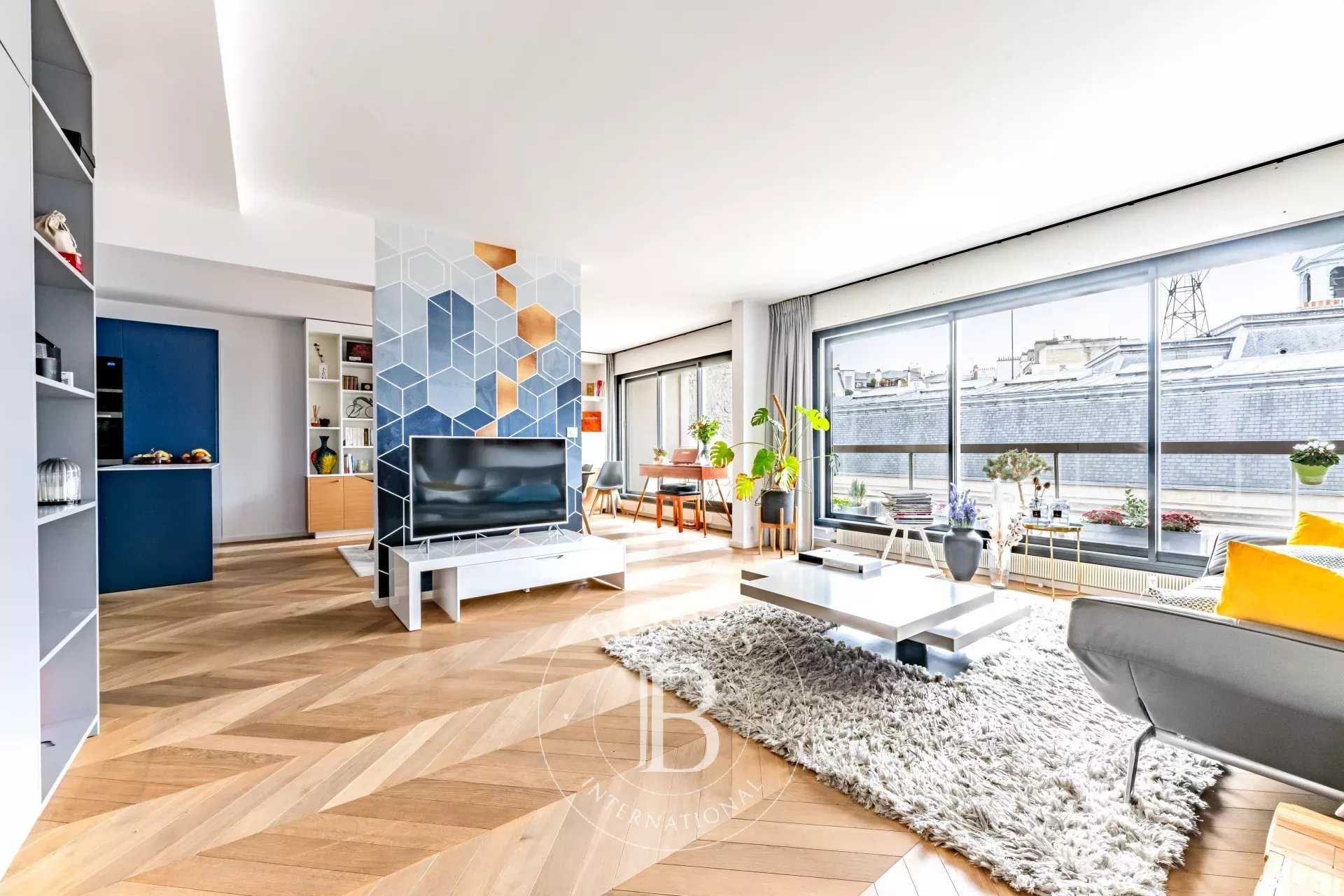 Paris  - Apartment 3 Bedrooms