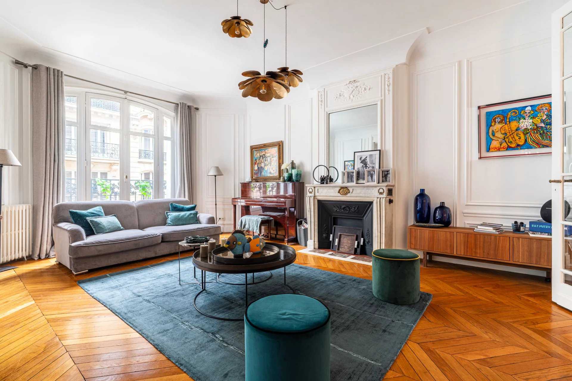 Paris  - Apartment 4 Bedrooms