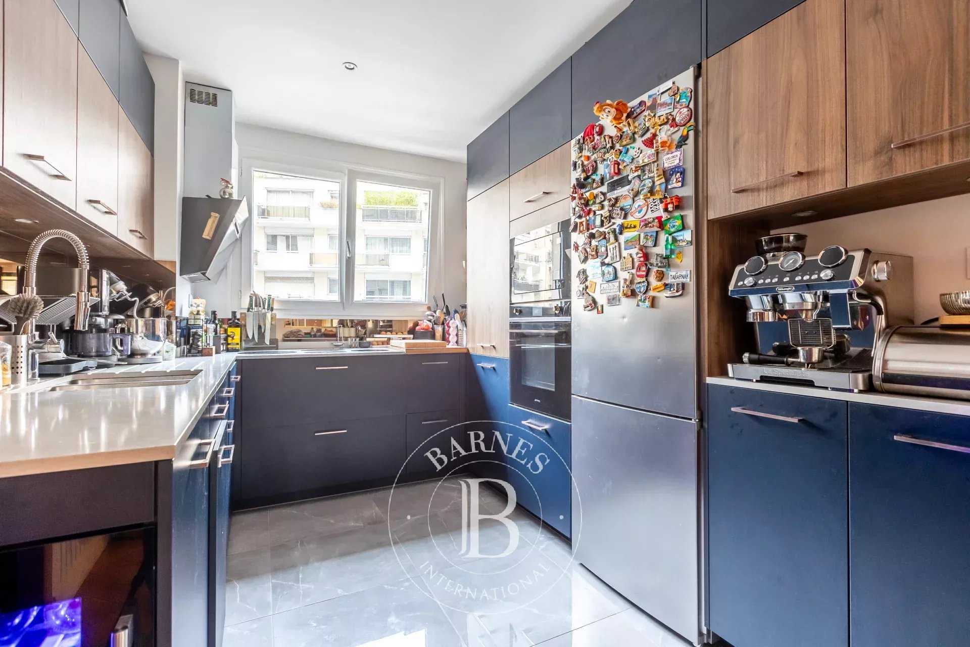 Paris  - Apartment 3 Bedrooms