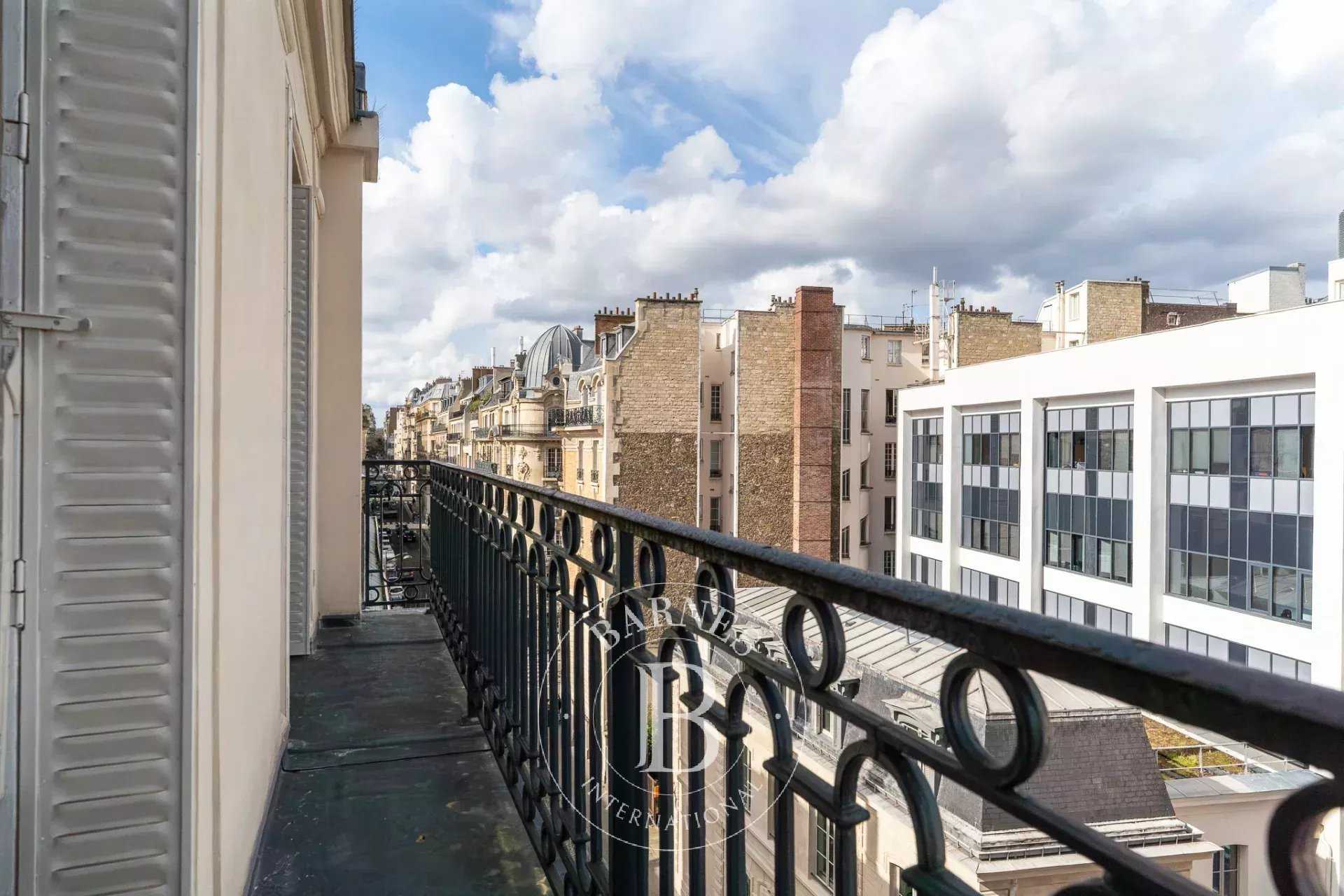 Paris  - Apartment 4 Bedrooms