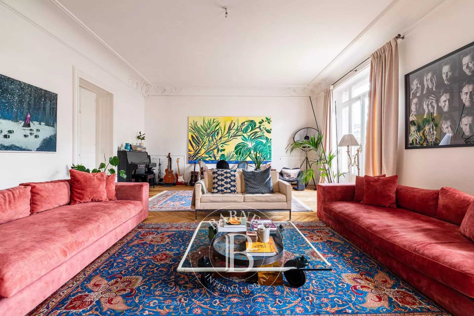 Paris  - Piso 7 Cuartos 4 Habitaciones