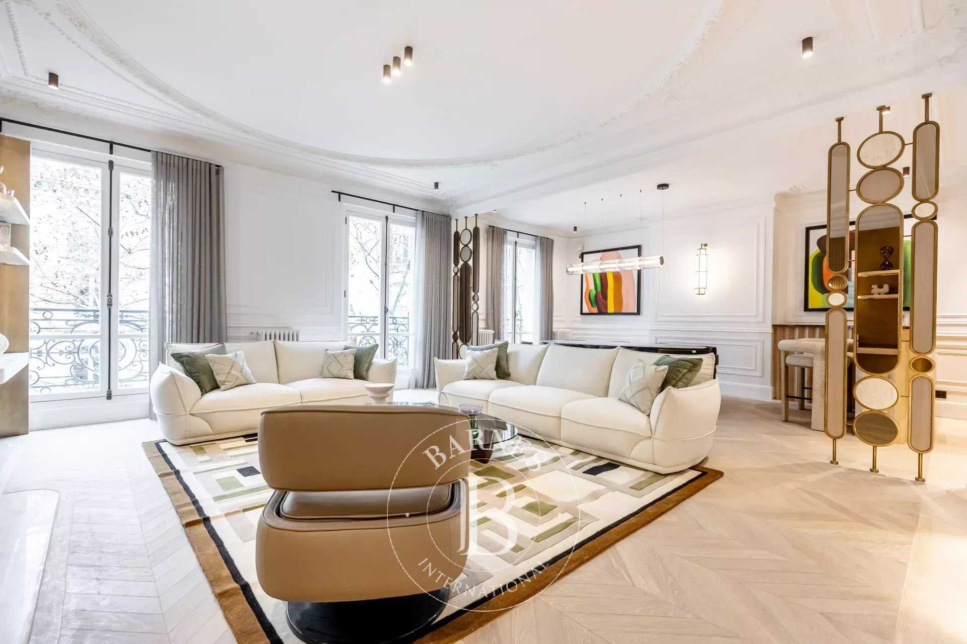 Paris  - Piso 5 Cuartos 3 Habitaciones