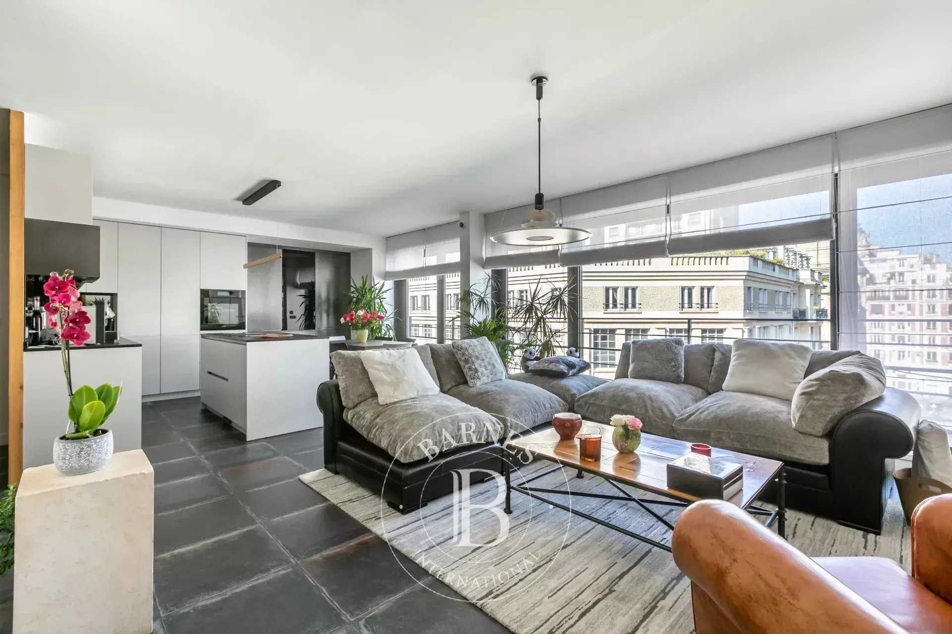Paris  - Apartment 3 Bedrooms