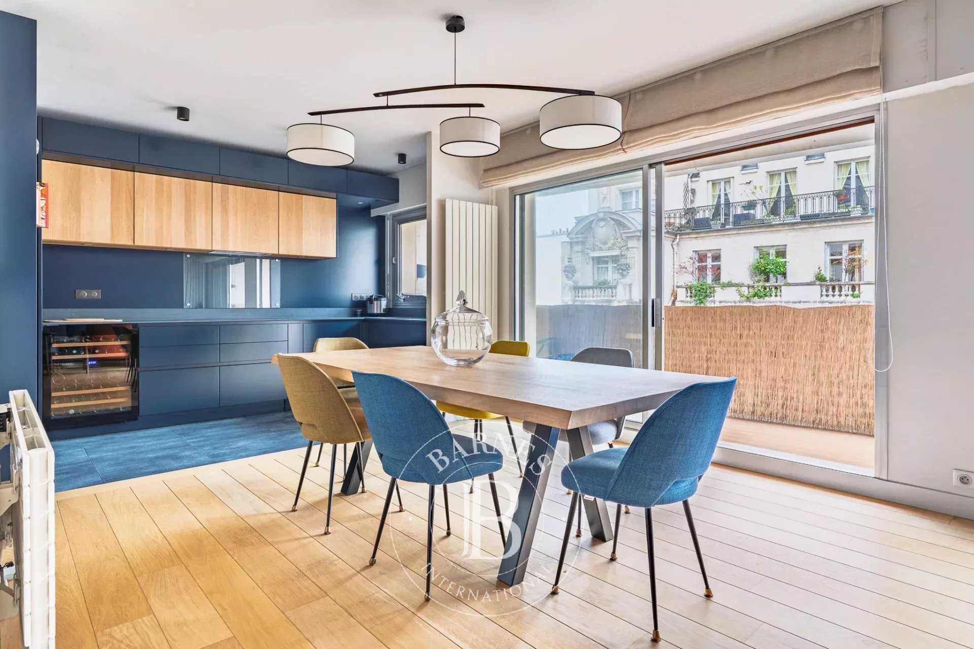 Paris  - Apartment 3 Bedrooms