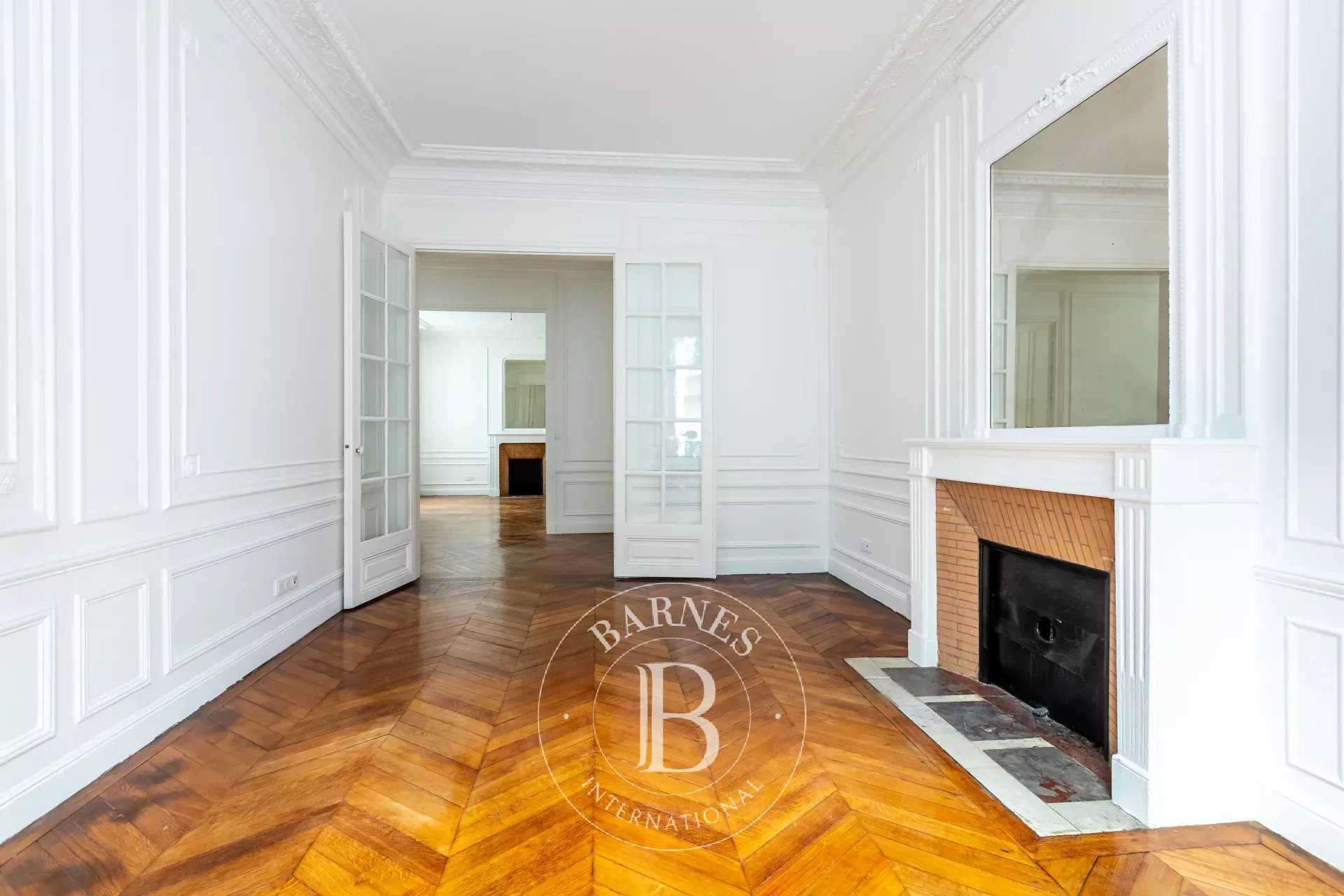 Paris  - Piso 3 Cuartos 2 Habitaciones