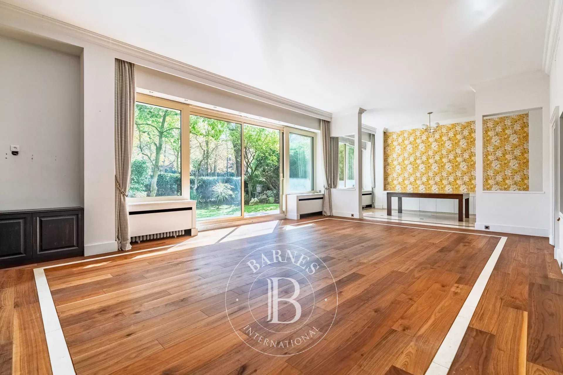 Paris  - Piso 5 Cuartos 4 Habitaciones