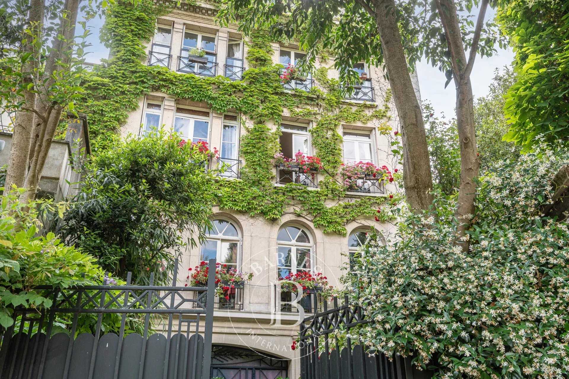 Maison Paris 75016  -  ref 86500579 (picture 2)