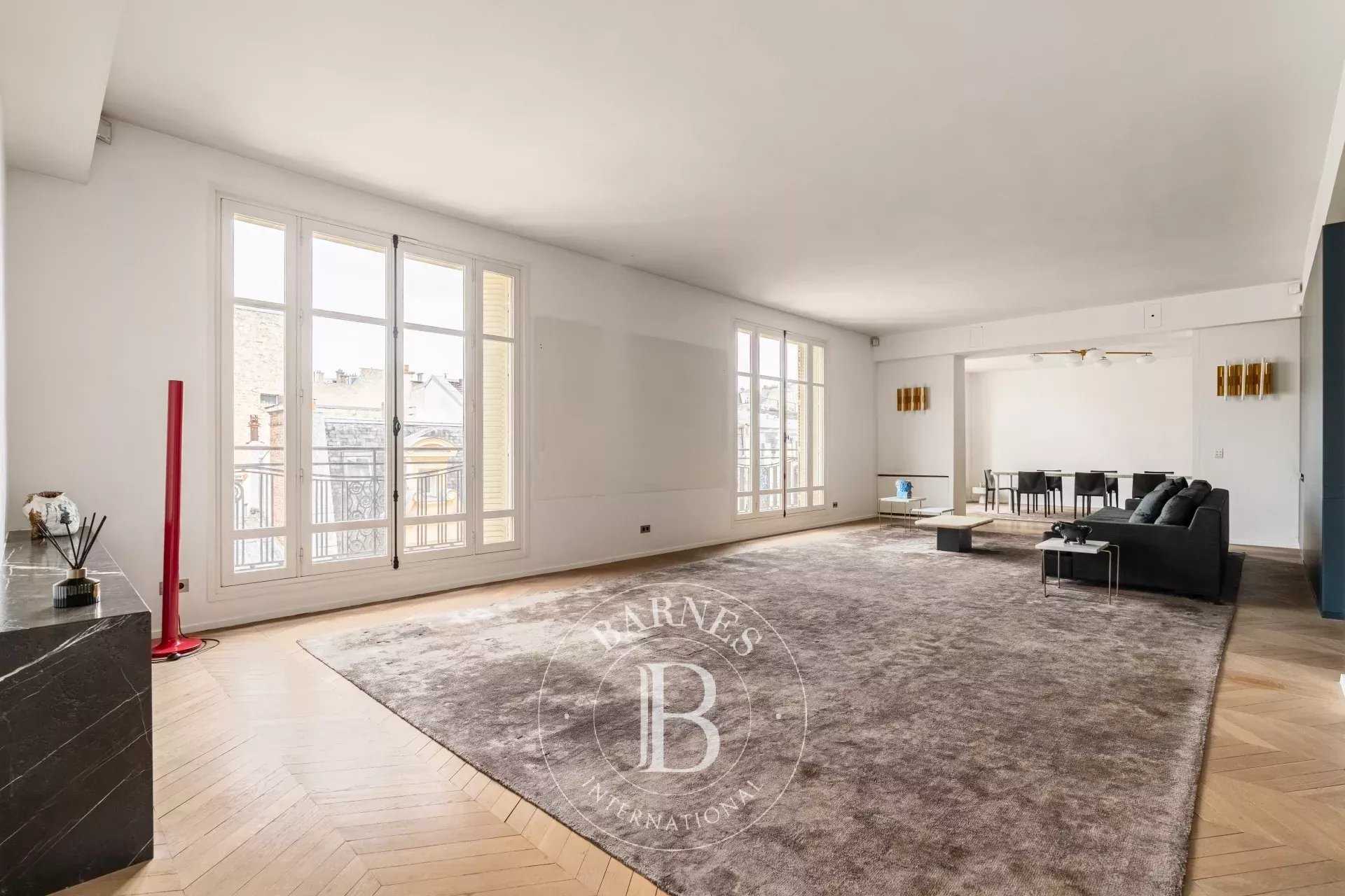 Apartment Paris 75016  -  ref 85975342 (picture 2)