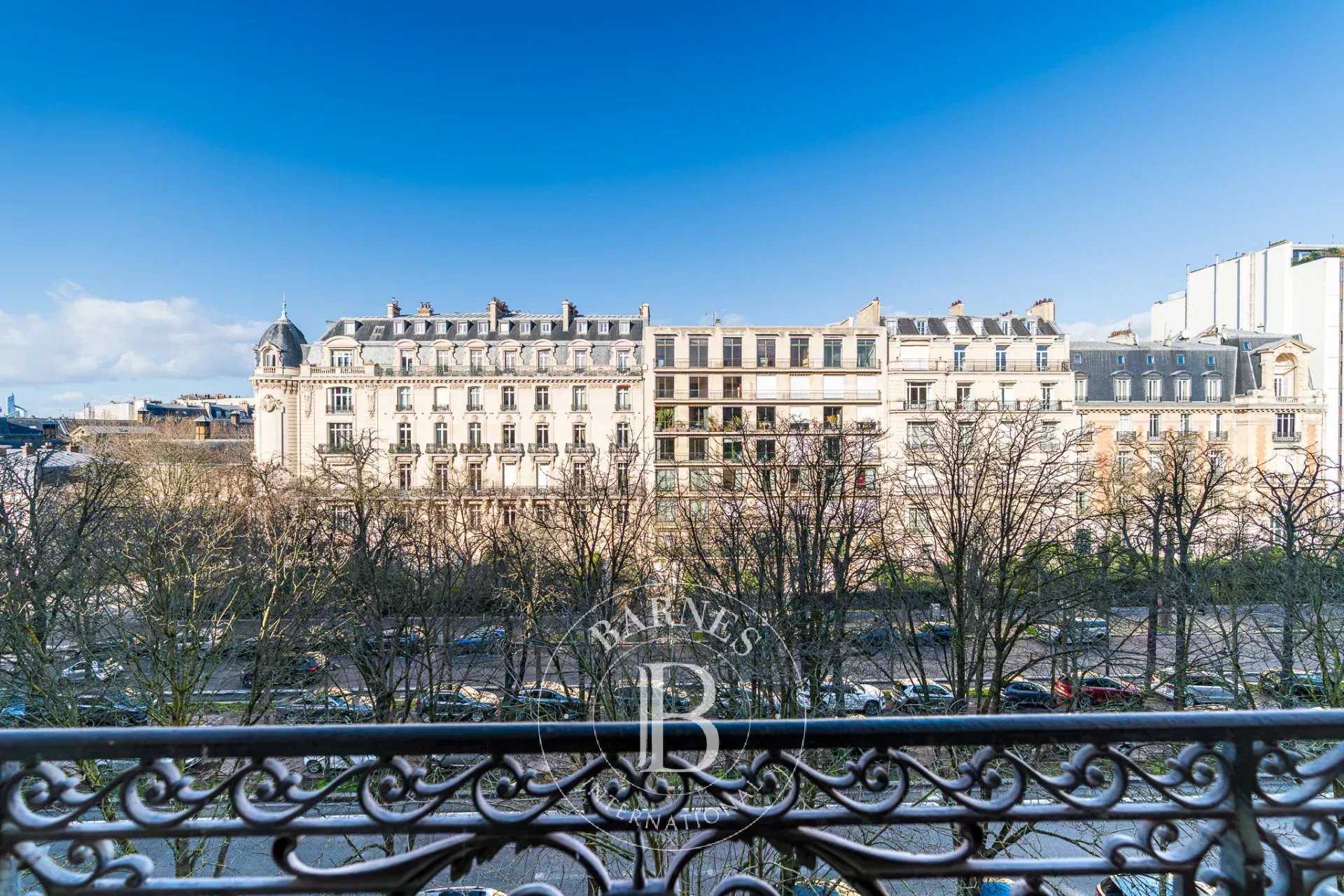 Appartement Paris 75016  -  ref 86732060 (picture 1)