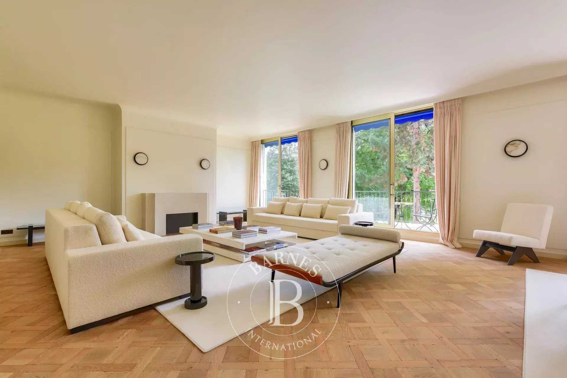 Appartement Paris 75016  -  ref 85304470 (picture 2)