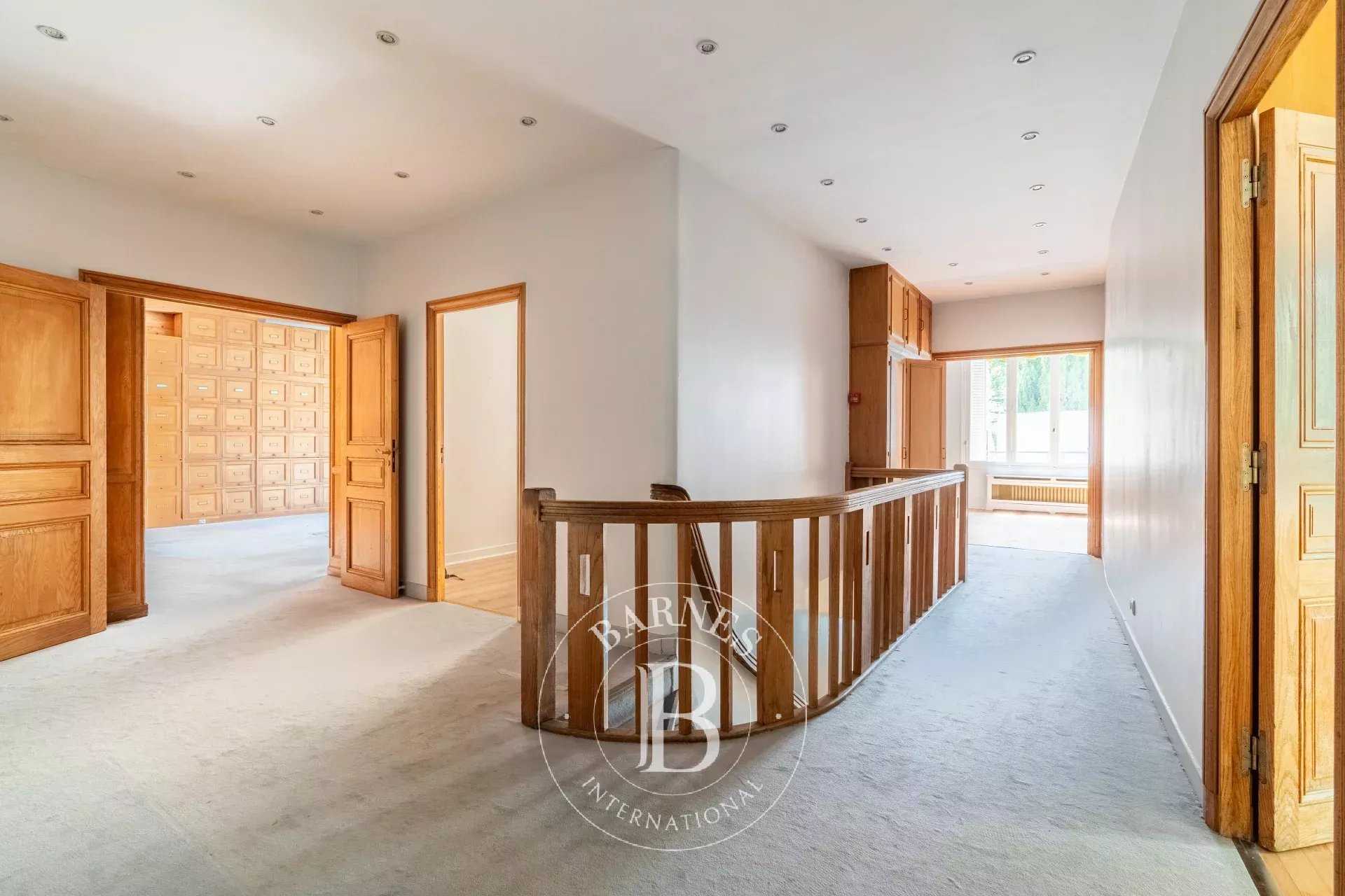 Appartement Paris 75016  -  ref 85875554 (picture 2)