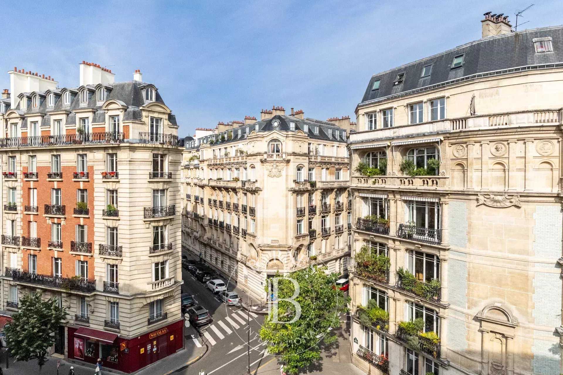 Appartement Paris 75016  -  ref 85978040 (picture 2)