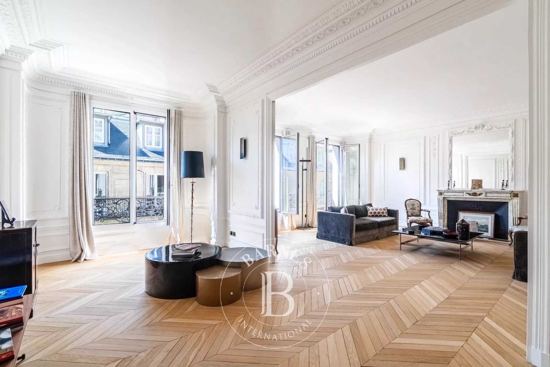 Appartement Paris 75016  -  ref 84651435 (picture 1)