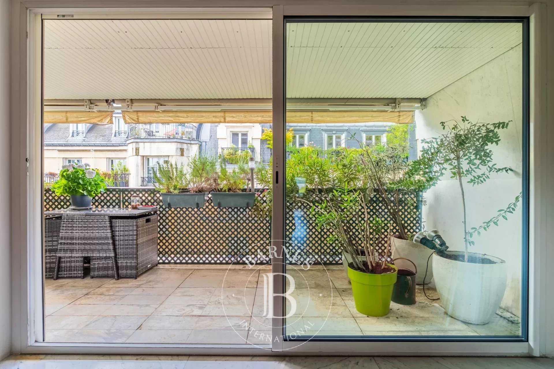Apartment Paris 75016  -  ref 85956053 (picture 2)