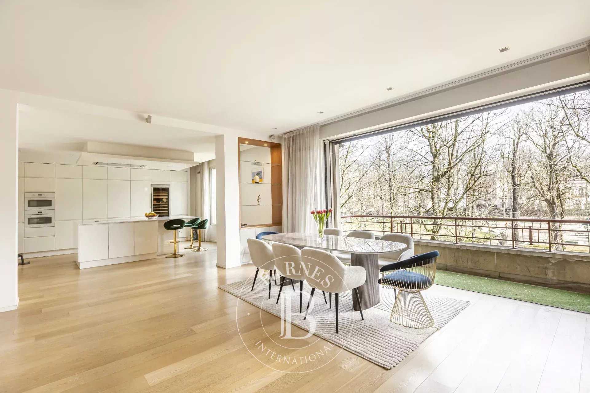 Appartement Paris 75016  -  ref 85649993 (picture 1)