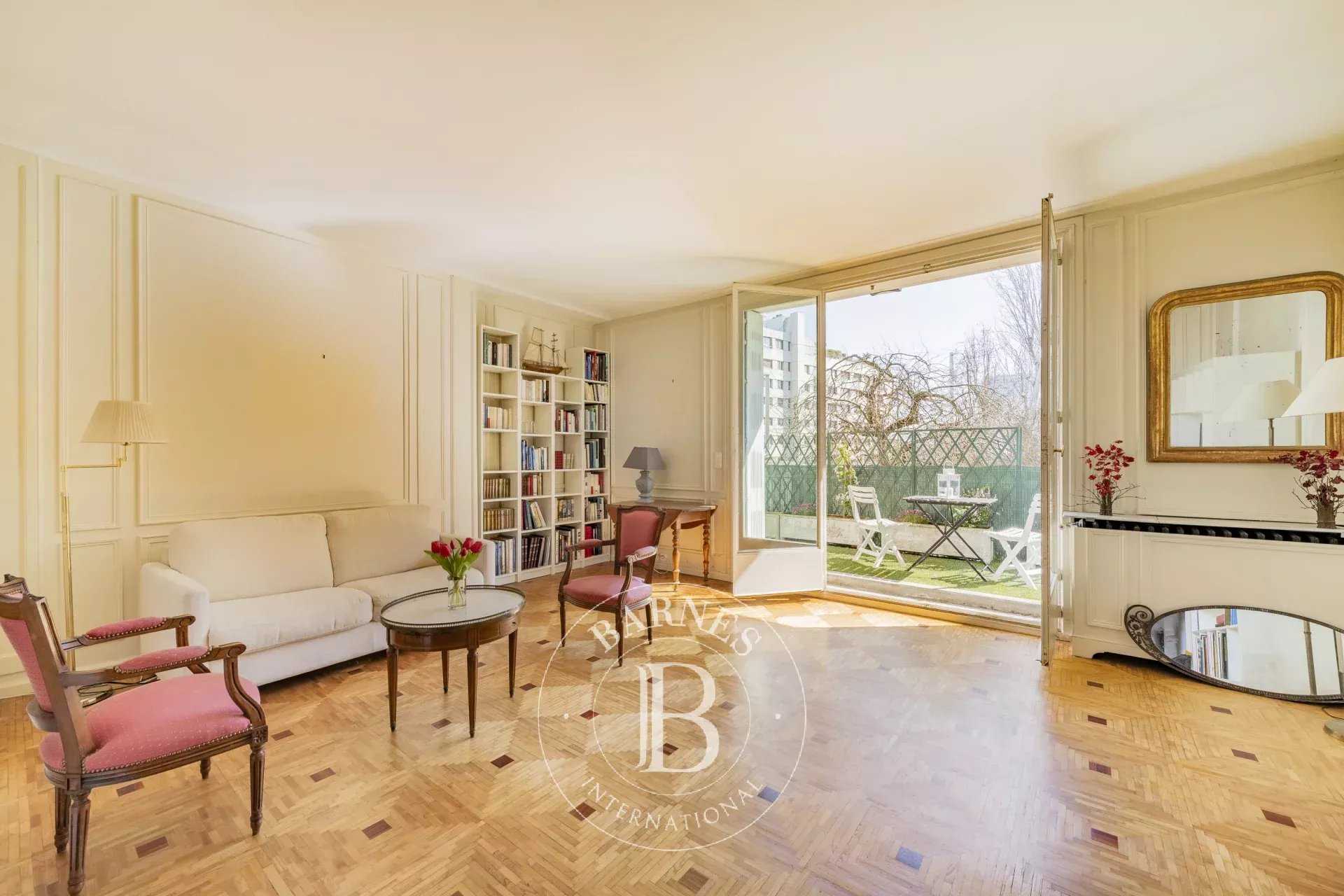 Apartment Paris 75016  -  ref 85720124 (picture 2)