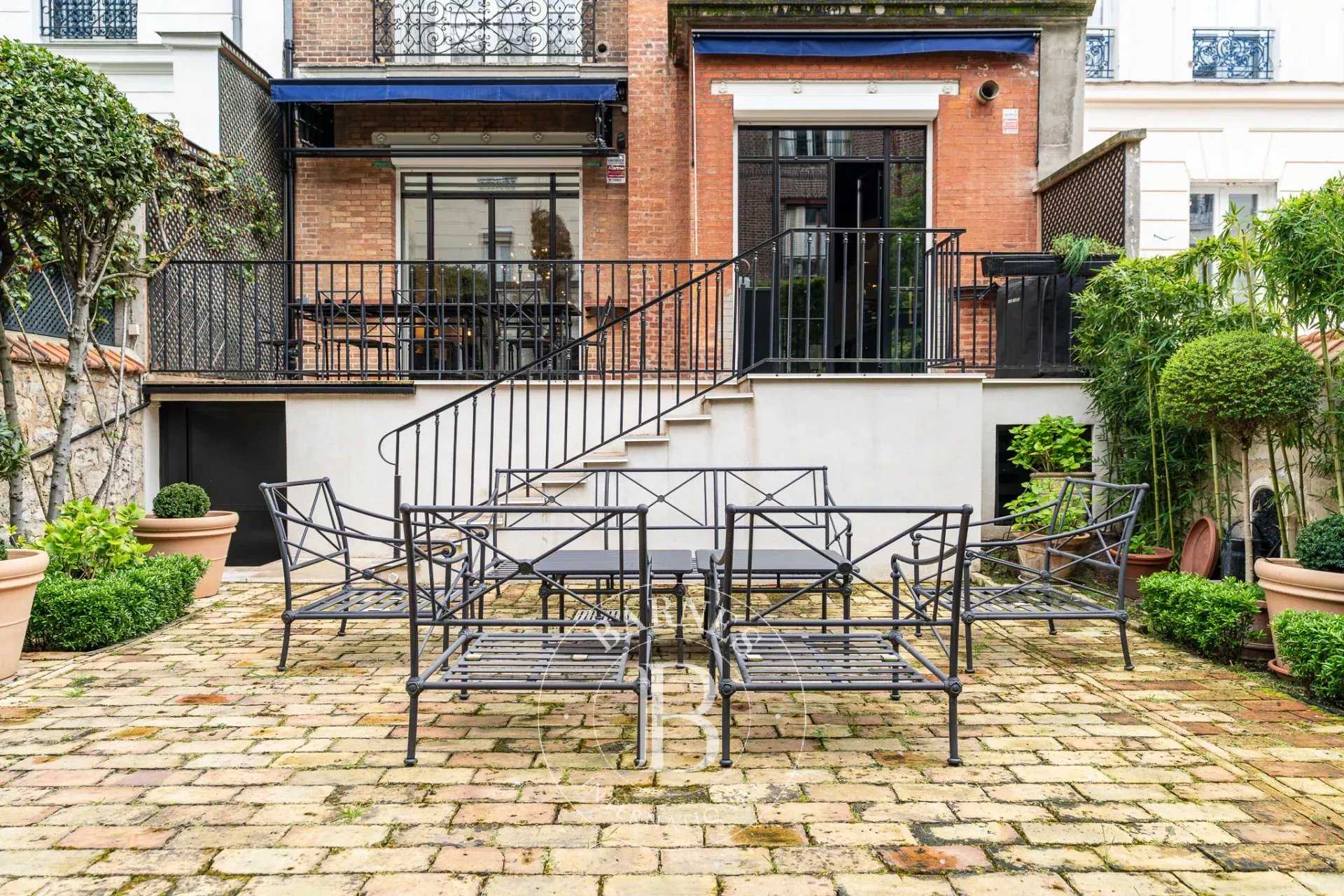 Mansion Paris 75016  -  ref 86853553 (picture 1)
