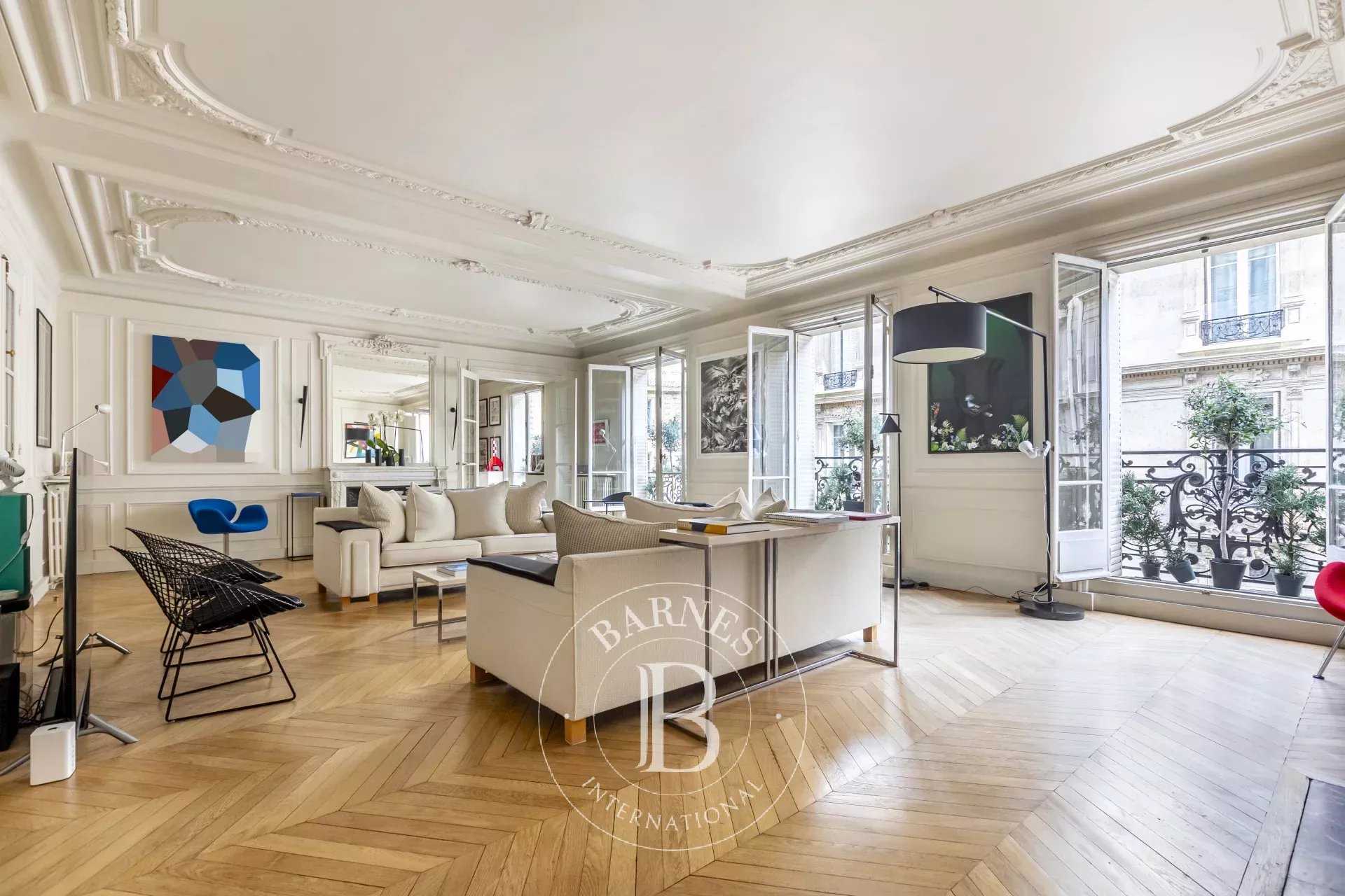 Appartement Paris 75016  -  ref 85599782 (picture 1)
