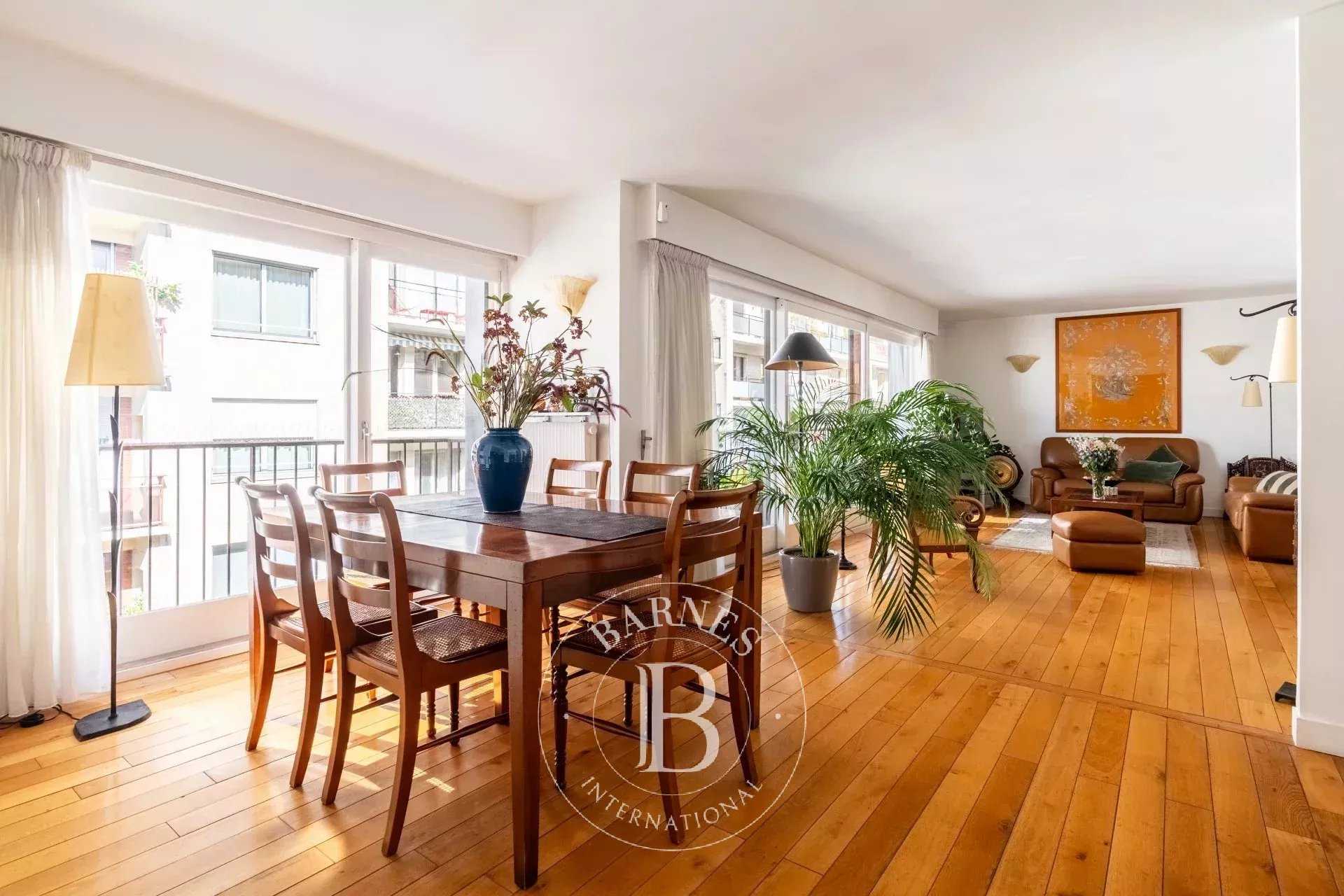 Piso Paris 75016  -  ref 85932191 (picture 1)