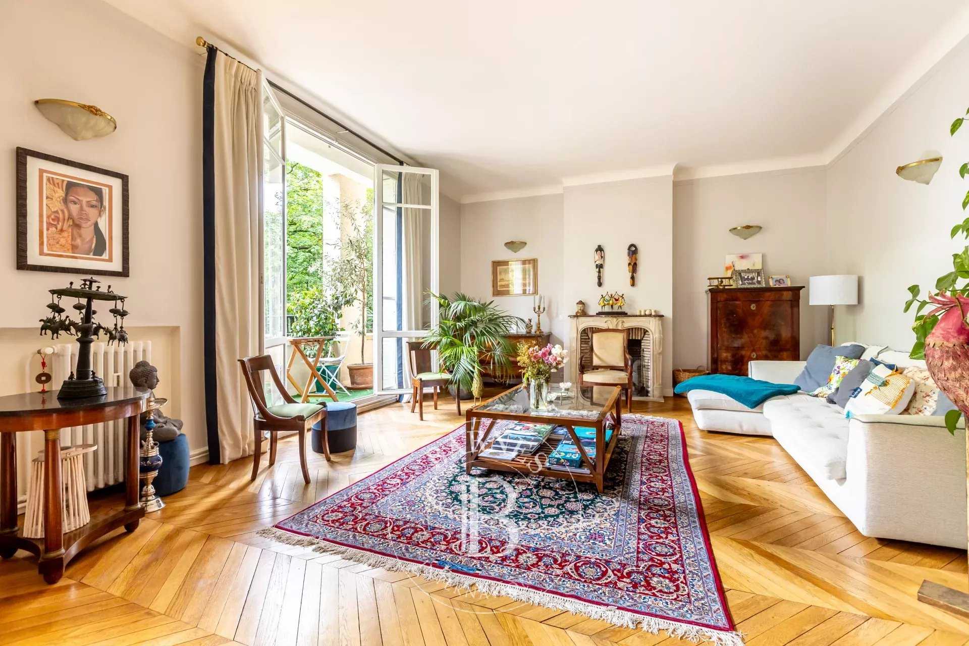 Apartment Paris 75016  -  ref 85984878 (picture 2)