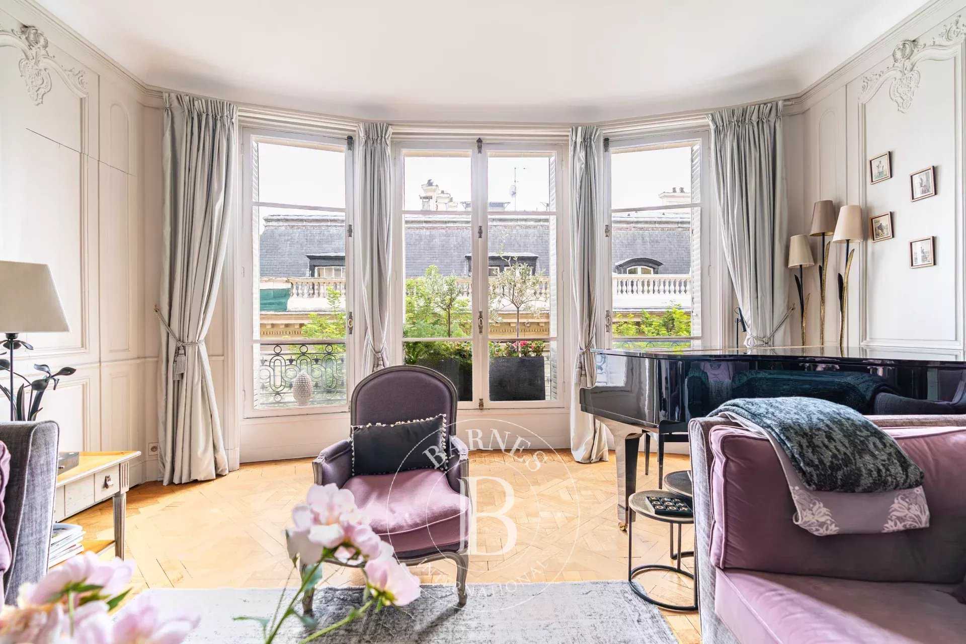 Appartement Paris 75016  -  ref 85984220 (picture 1)