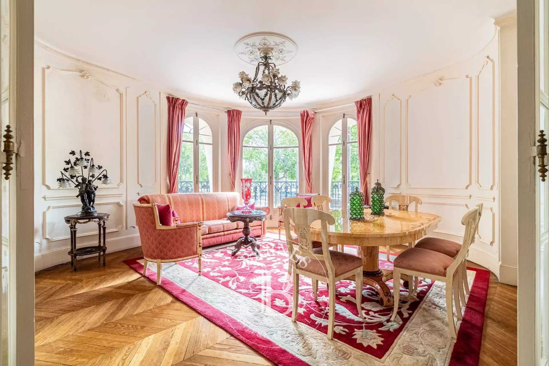 Apartment Paris 75016  -  ref 83639104 (picture 1)