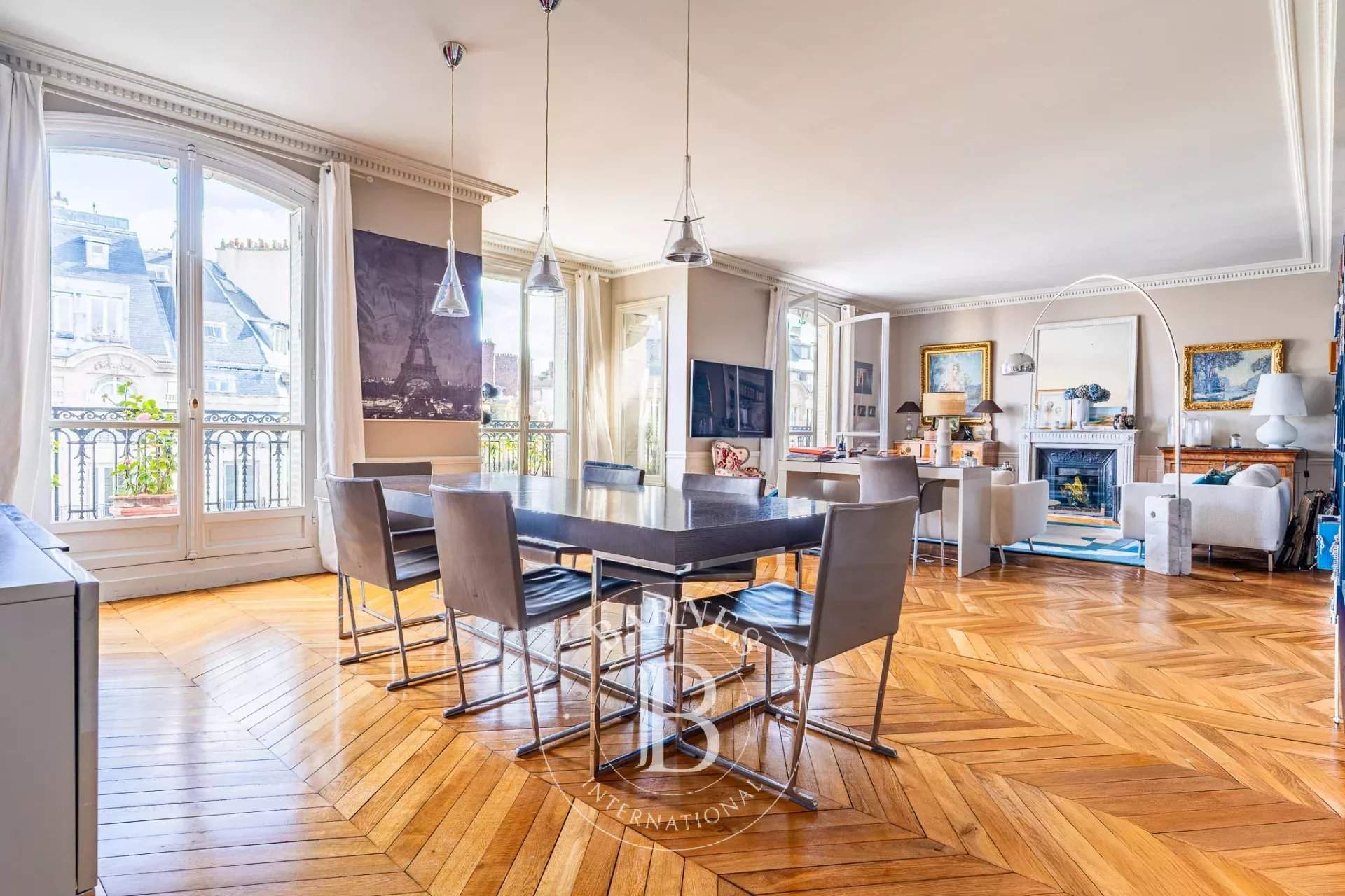 Paris  - Appartement 6 Pi&egrave;ces 3 Chambres - picture 5