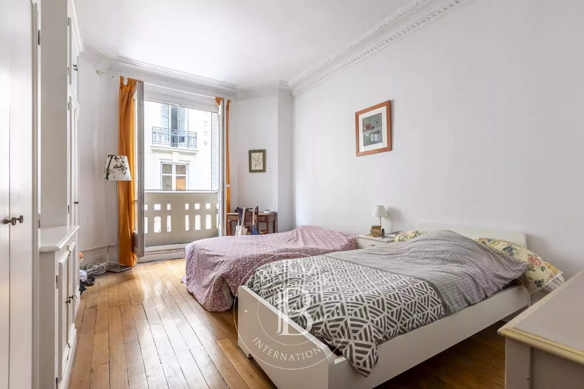 Paris  - Appartement 6 Pièces 4 Chambres - picture 7