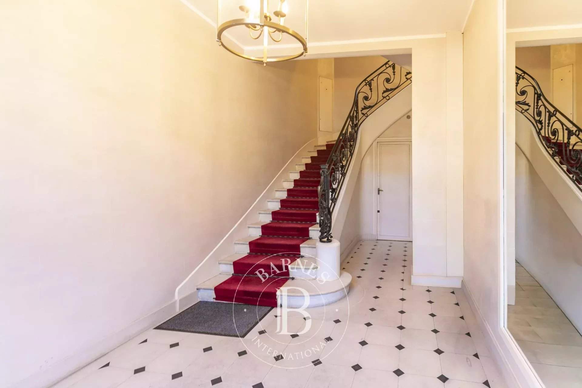 Paris  - Appartement 8 Pi&egrave;ces 5 Chambres - picture 15