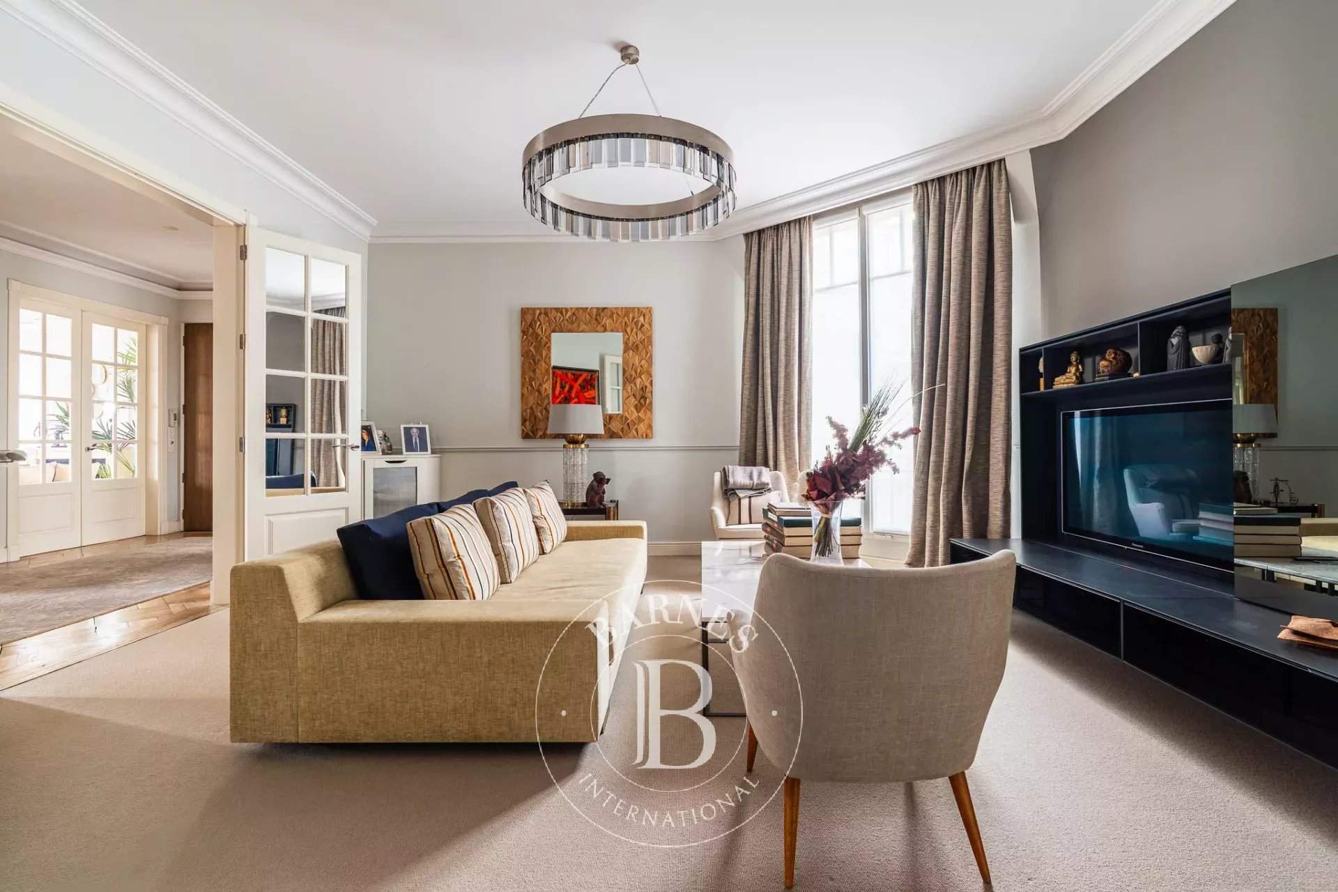 Paris  - Apartment 4 Bedrooms - picture 8