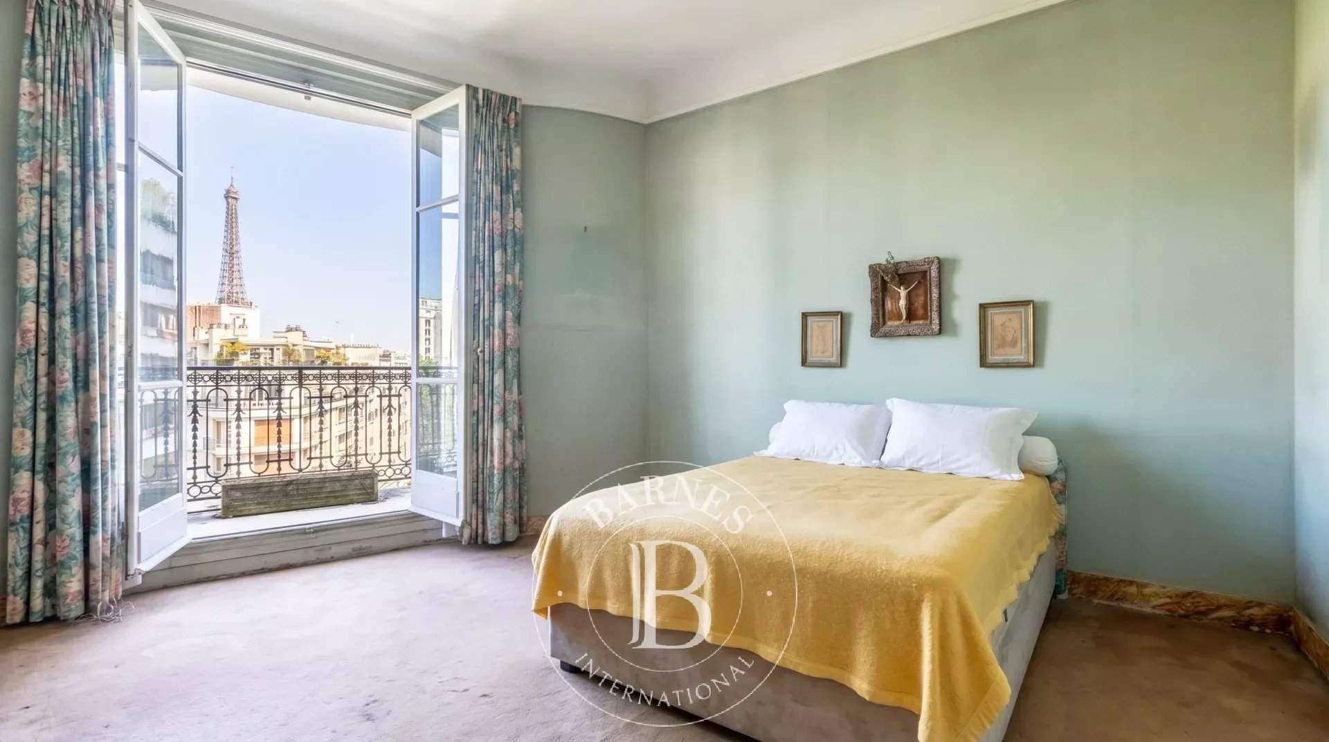 Paris  - Appartement 7 Pi&egrave;ces 4 Chambres - picture 8