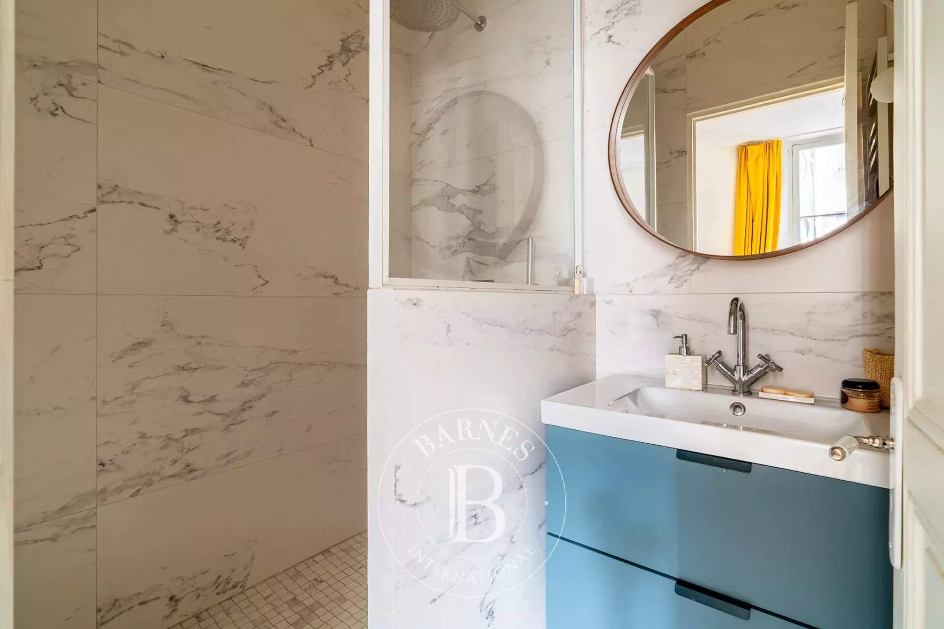 Paris  - Apartment 4 Bedrooms - picture 12