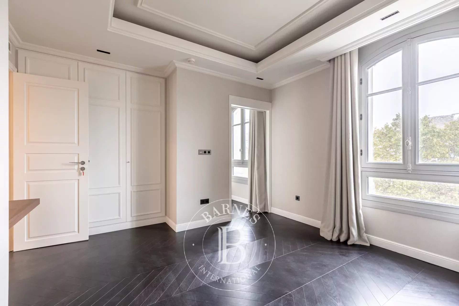 Paris  - Hôtel particulier  - picture 8