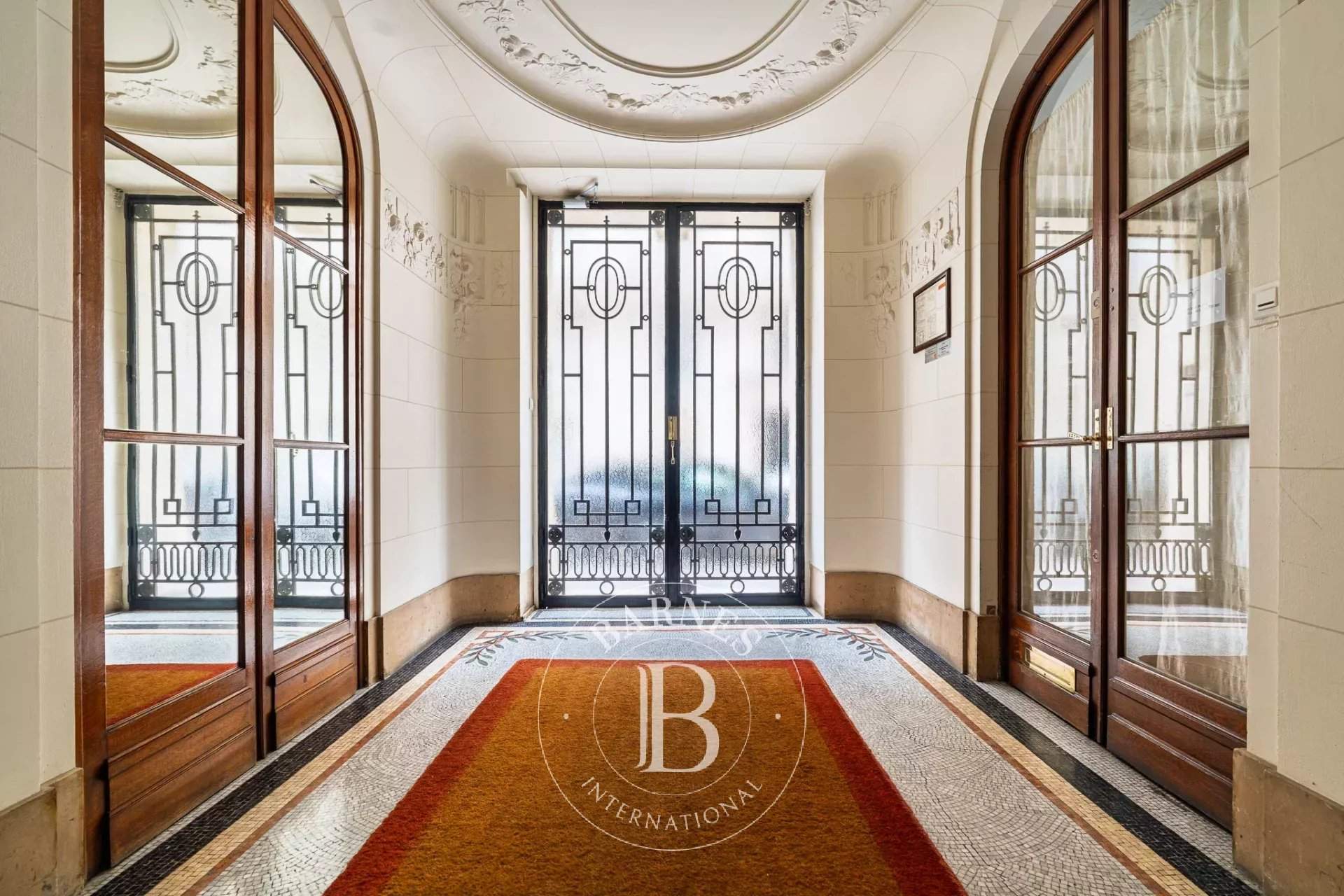 Paris  - Apartment 4 Bedrooms - picture 17