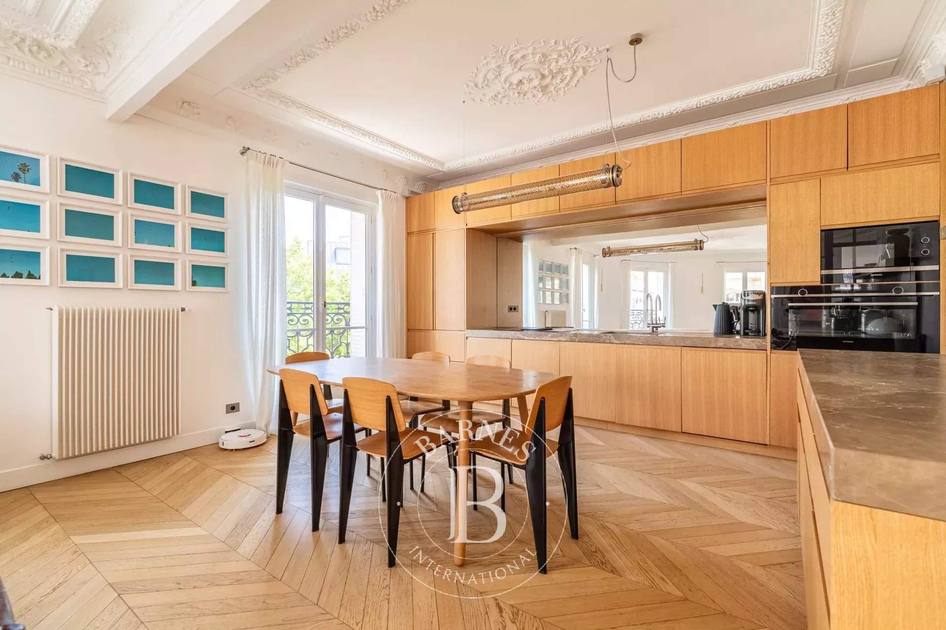 Paris  - Apartment 3 Bedrooms - picture 11