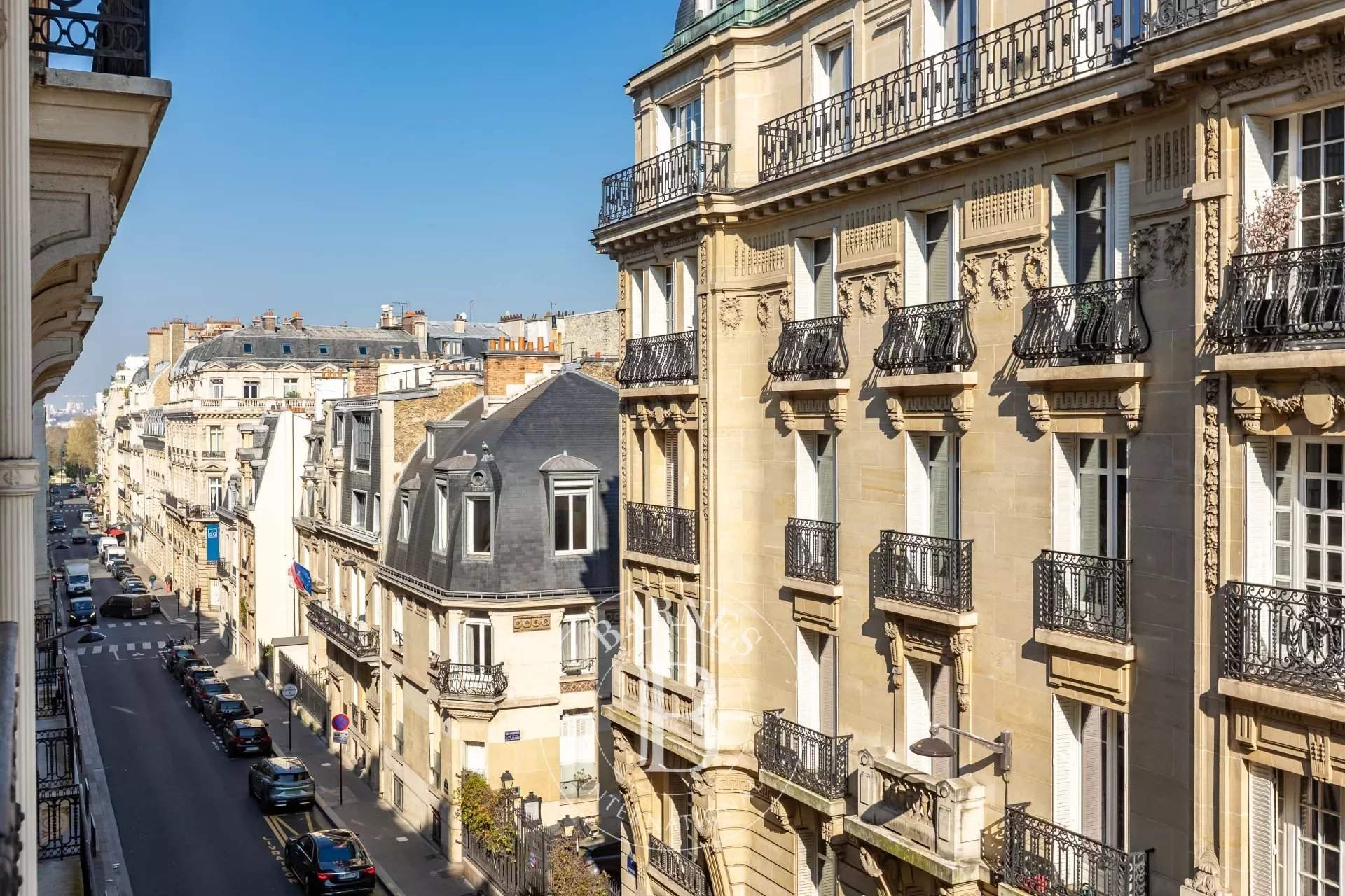 Paris  - Appartement 5 Pi&egrave;ces 3 Chambres - picture 5