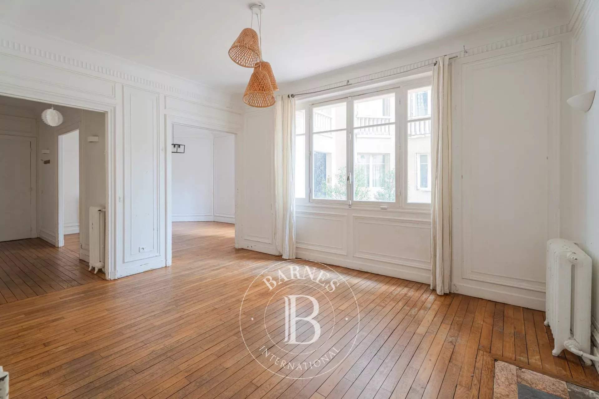 Paris  - Appartement 5 Pi&egrave;ces 3 Chambres - picture 3