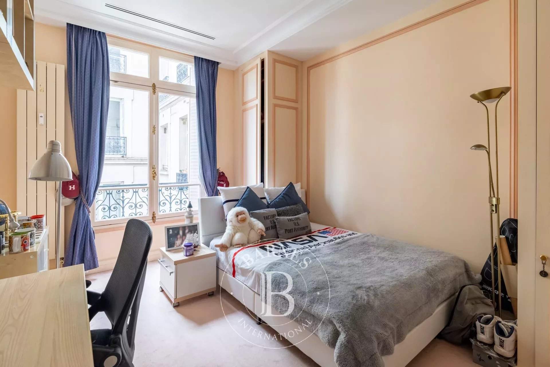 Paris  - Apartment 4 Bedrooms - picture 13