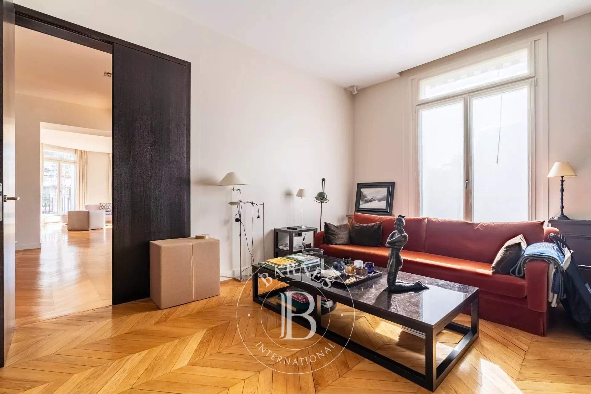 Paris  - Appartement 11 Pi&egrave;ces 5 Chambres - picture 12