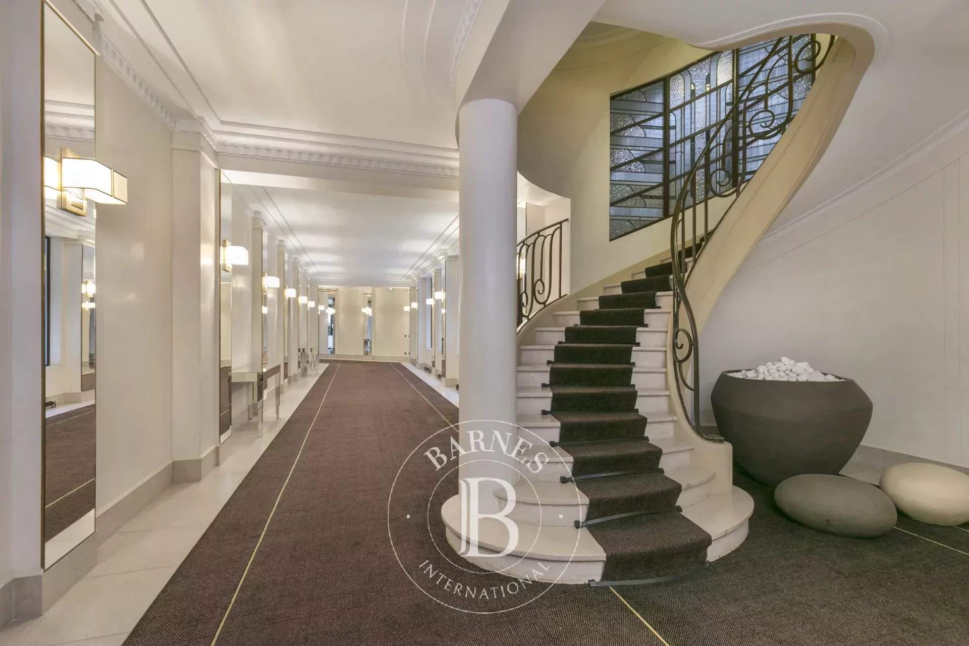 Paris  - Appartement 4 Pi&egrave;ces 2 Chambres - picture 17