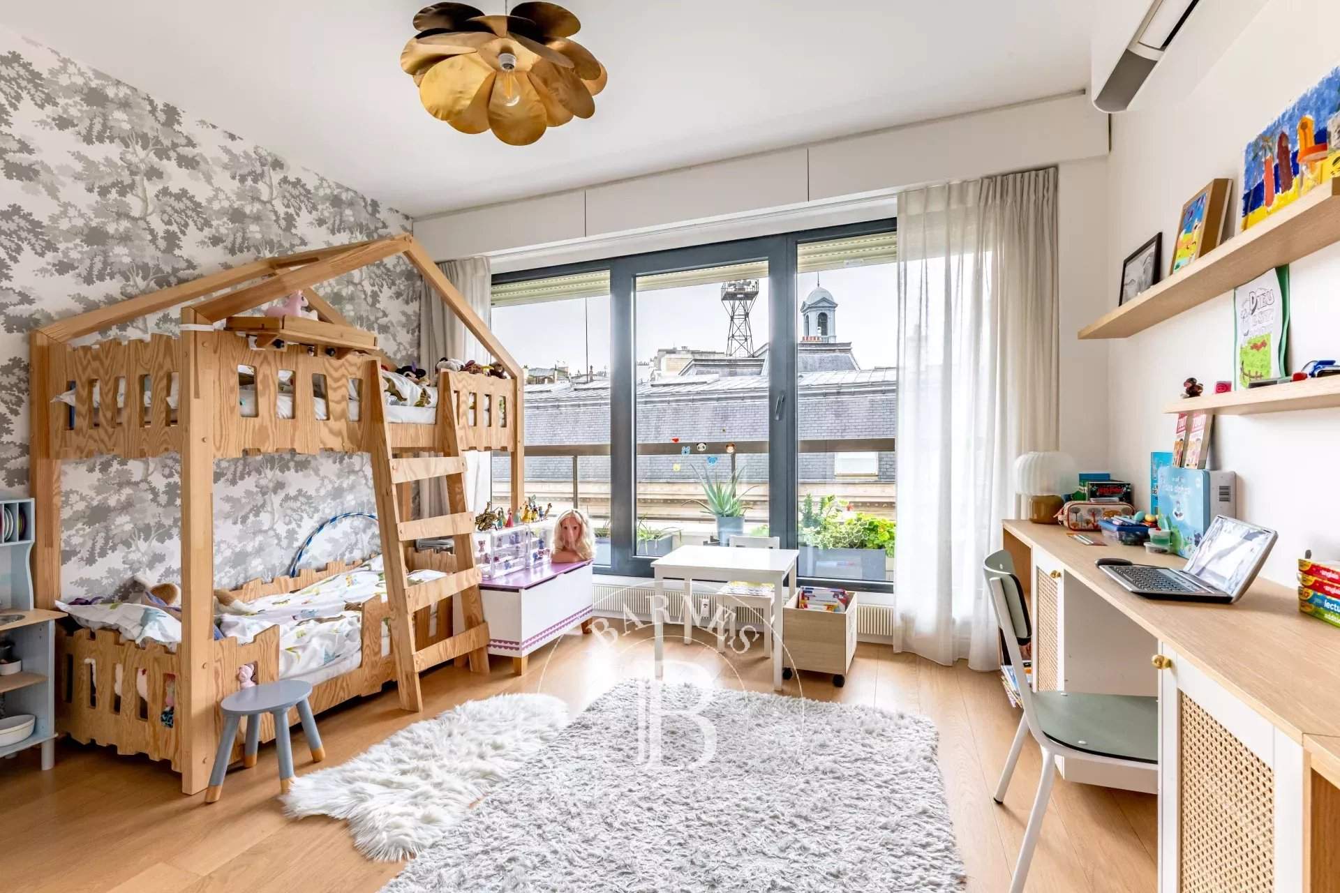 Paris  - Apartment 3 Bedrooms - picture 10